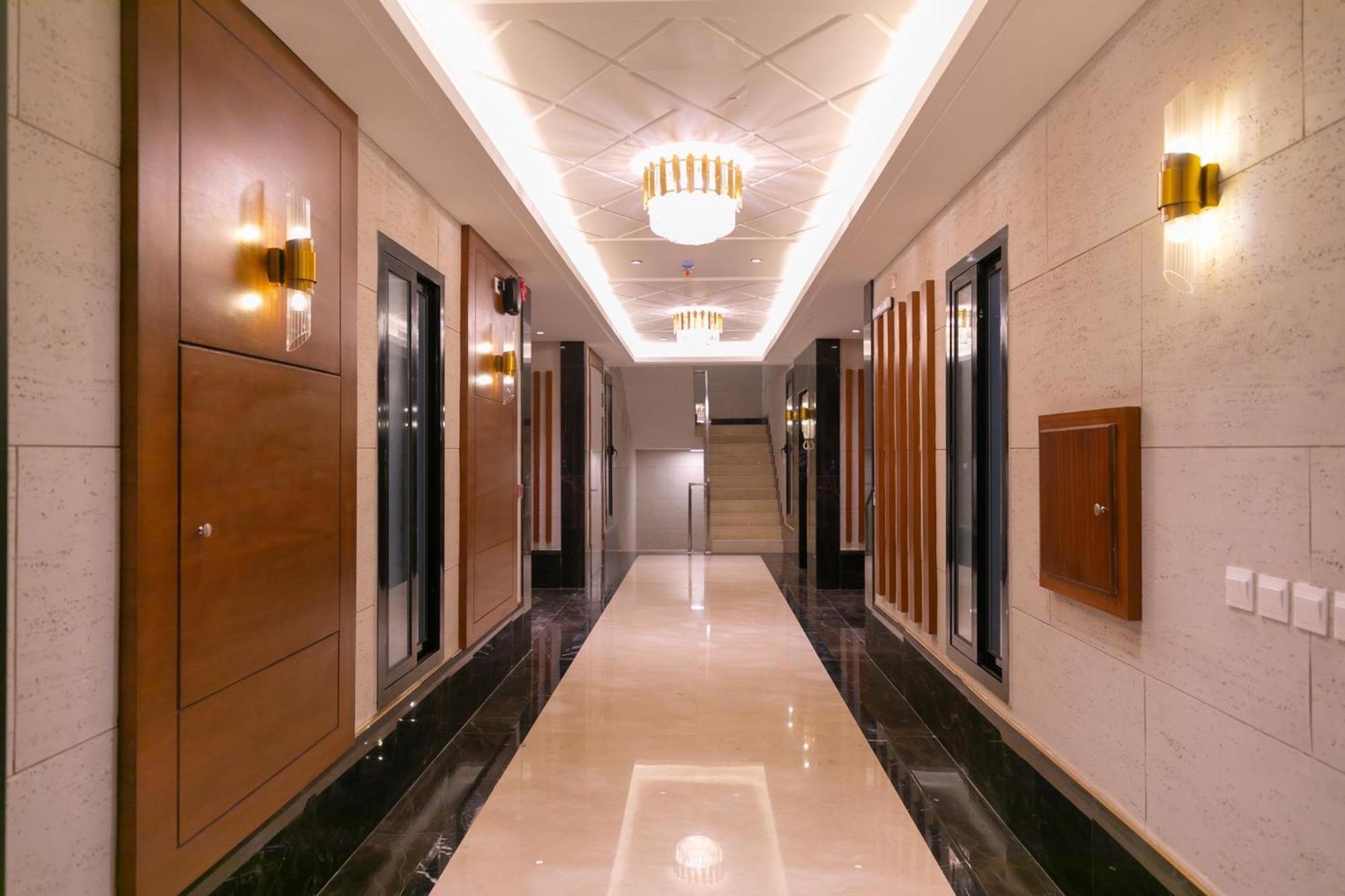 2BR Luxury Stay I 5 Min to Boulevard