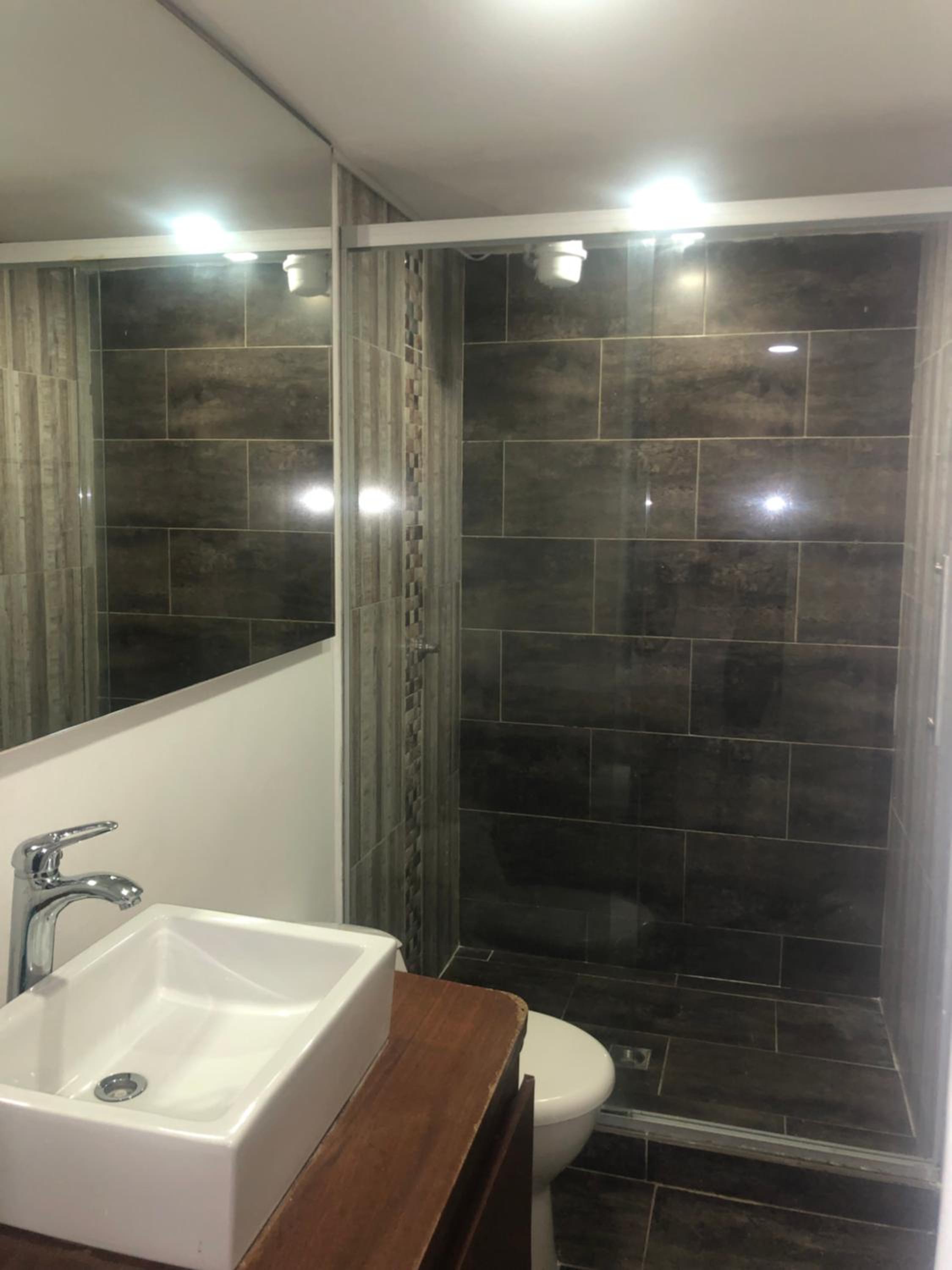 Apartamento cómodo en laureles, grande , céntrico , bien ubicado Apto303