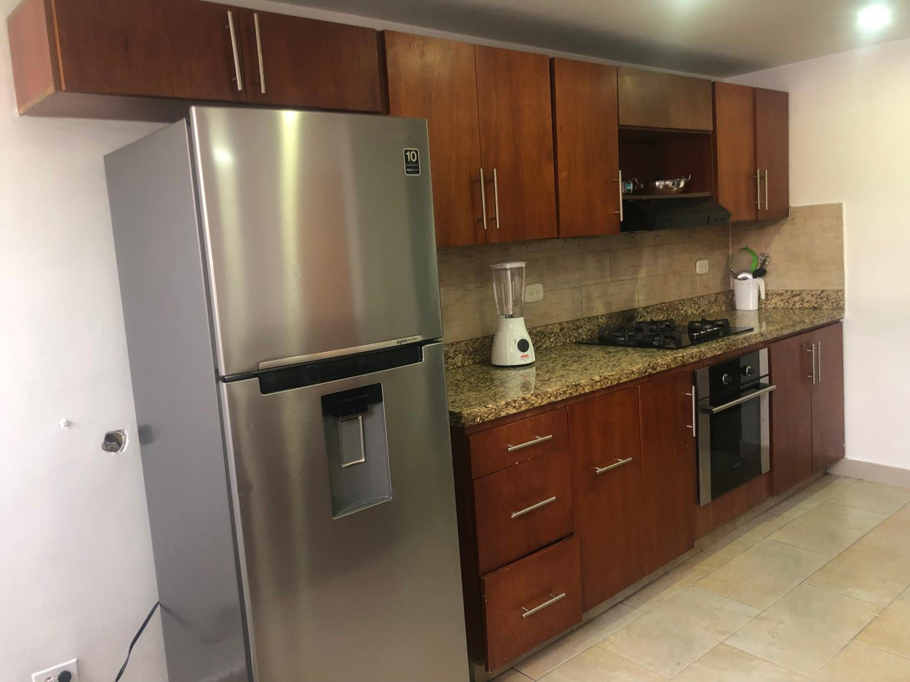 Apartamento cómodo en laureles, grande , céntrico , bien ubicado Apto303