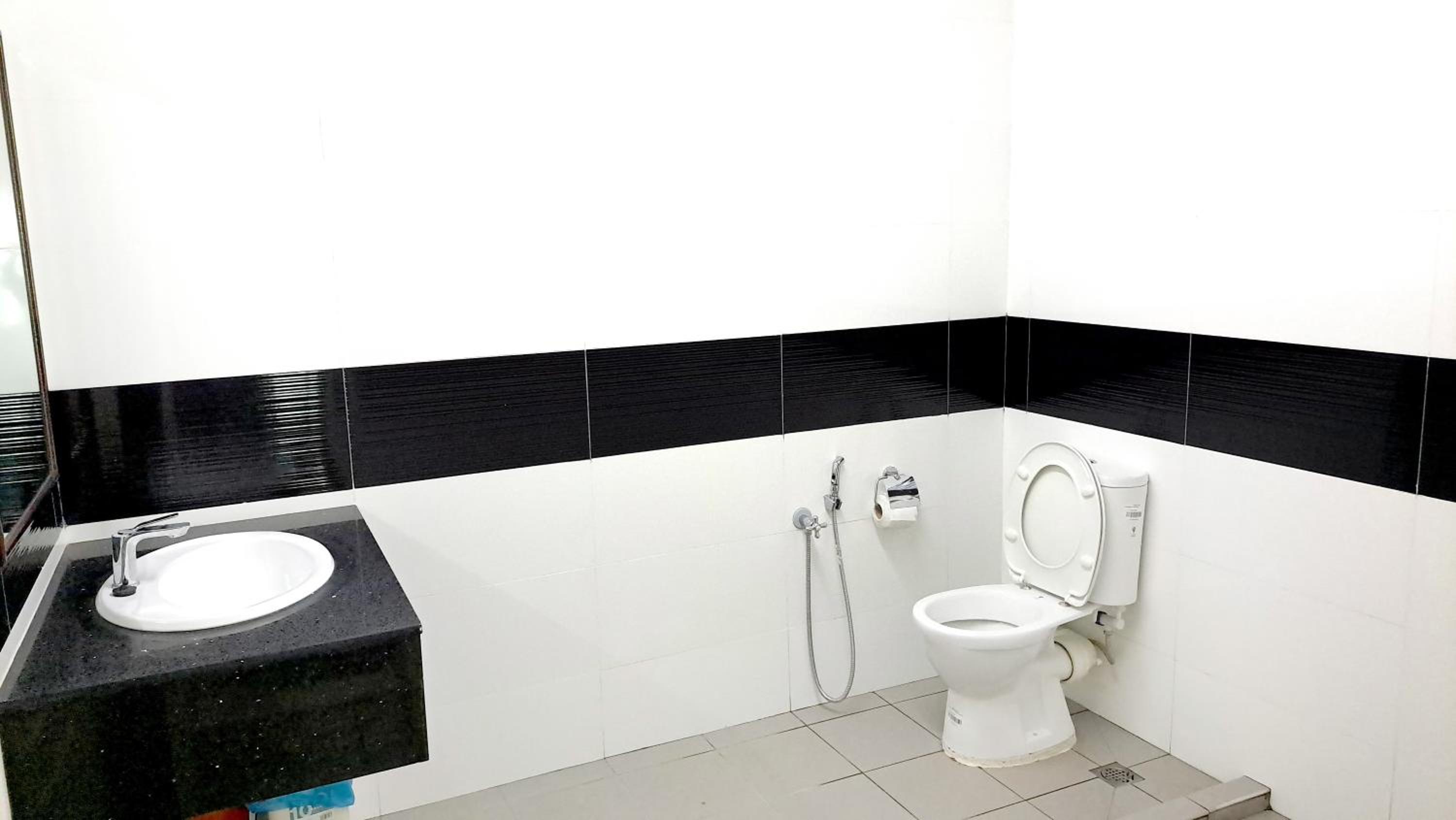 Mansion One Entire House 4 QueenBeds - Spacious Balcony Seaview
