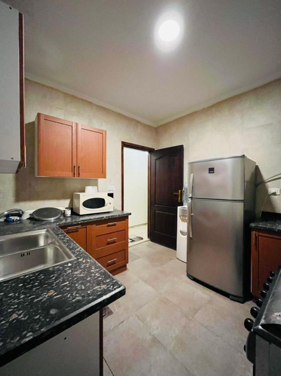 Modern entire apartment in the heart of Sheikh Zayed city