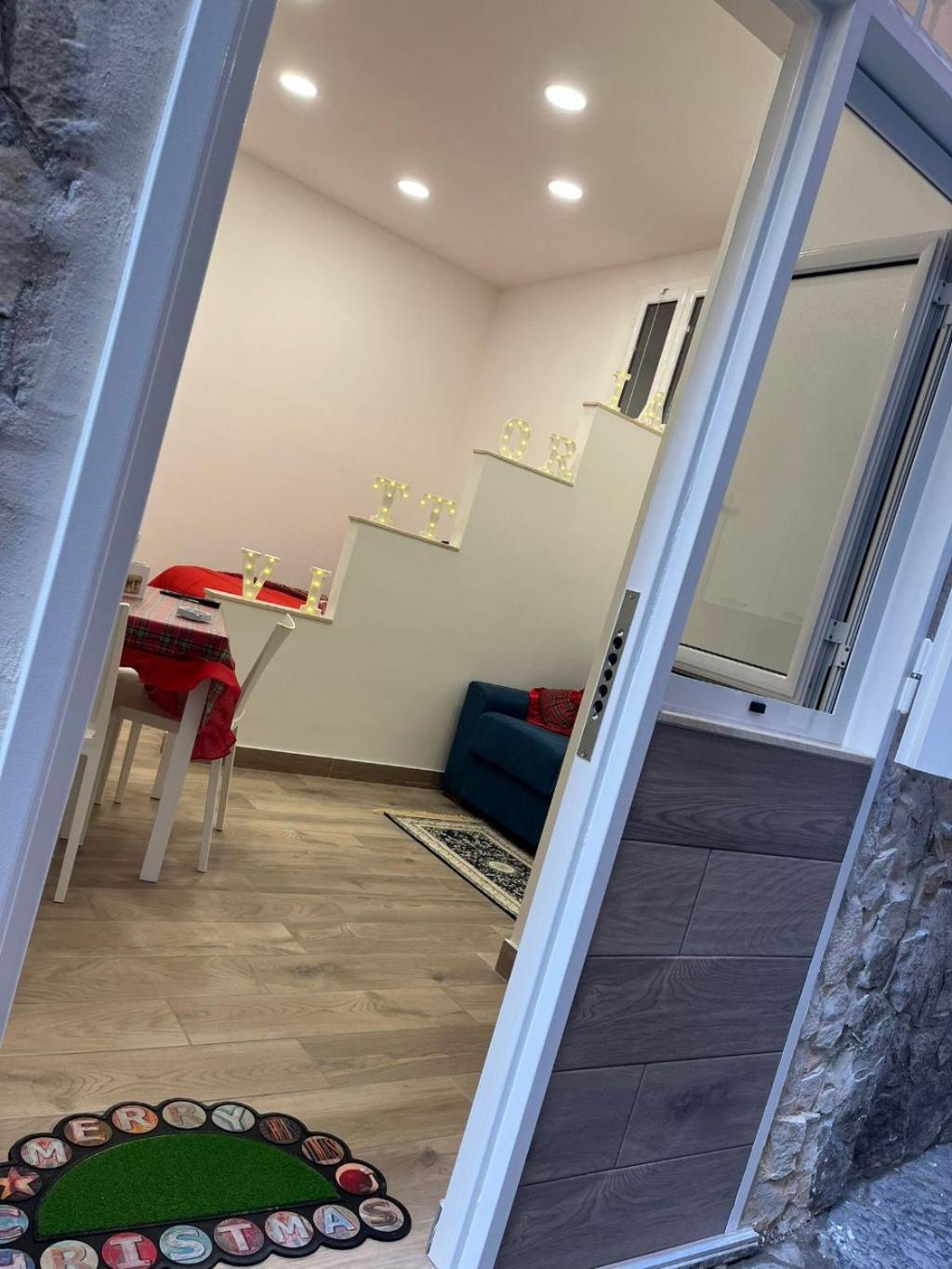 VITTORIA HOME