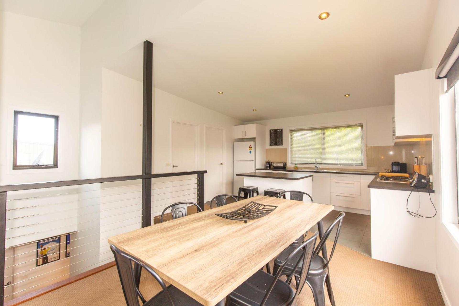 25A Twynam Street