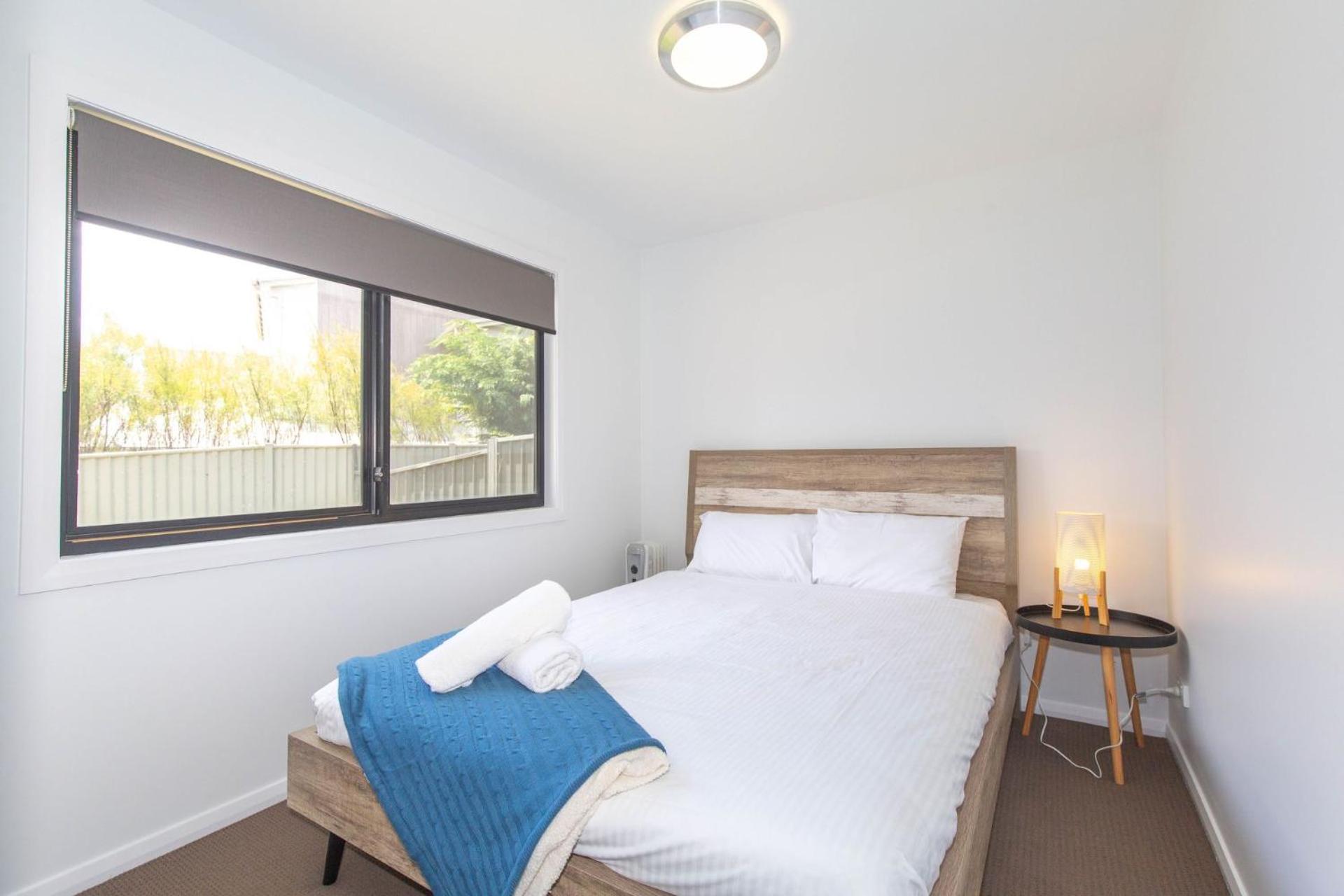 25A Twynam Street