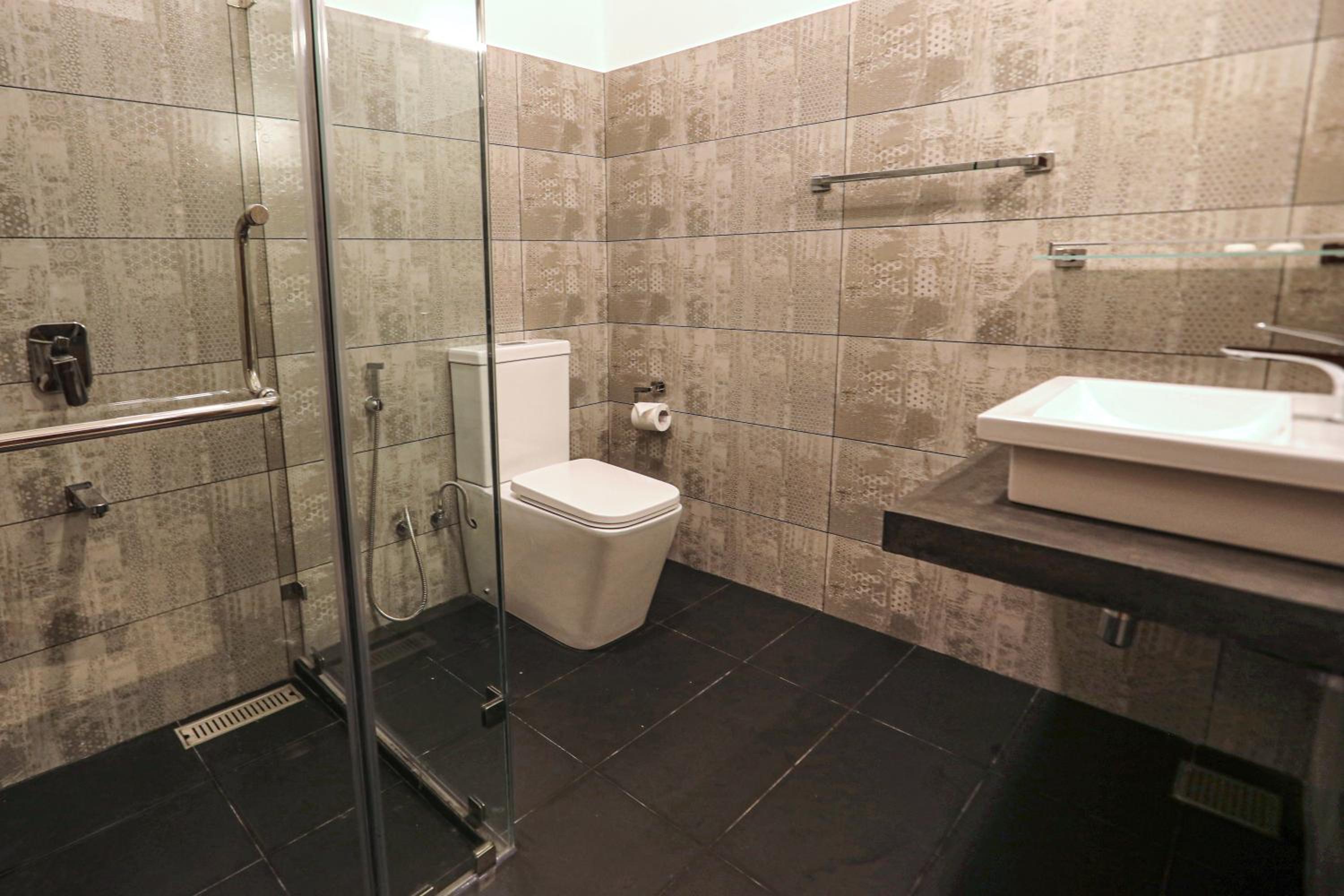 Photo 9