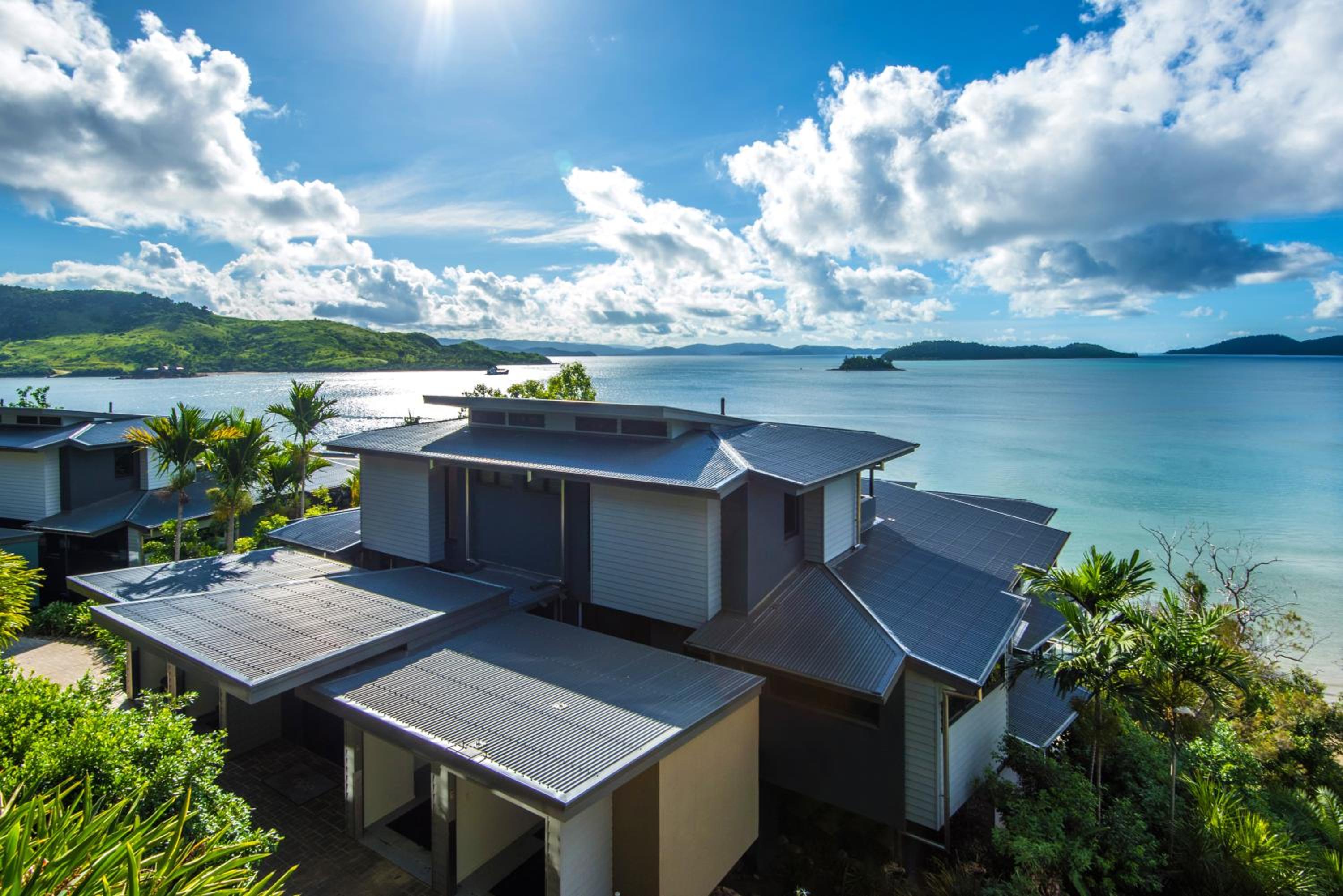 Edge Apartments on Hamilton Island by HIHA