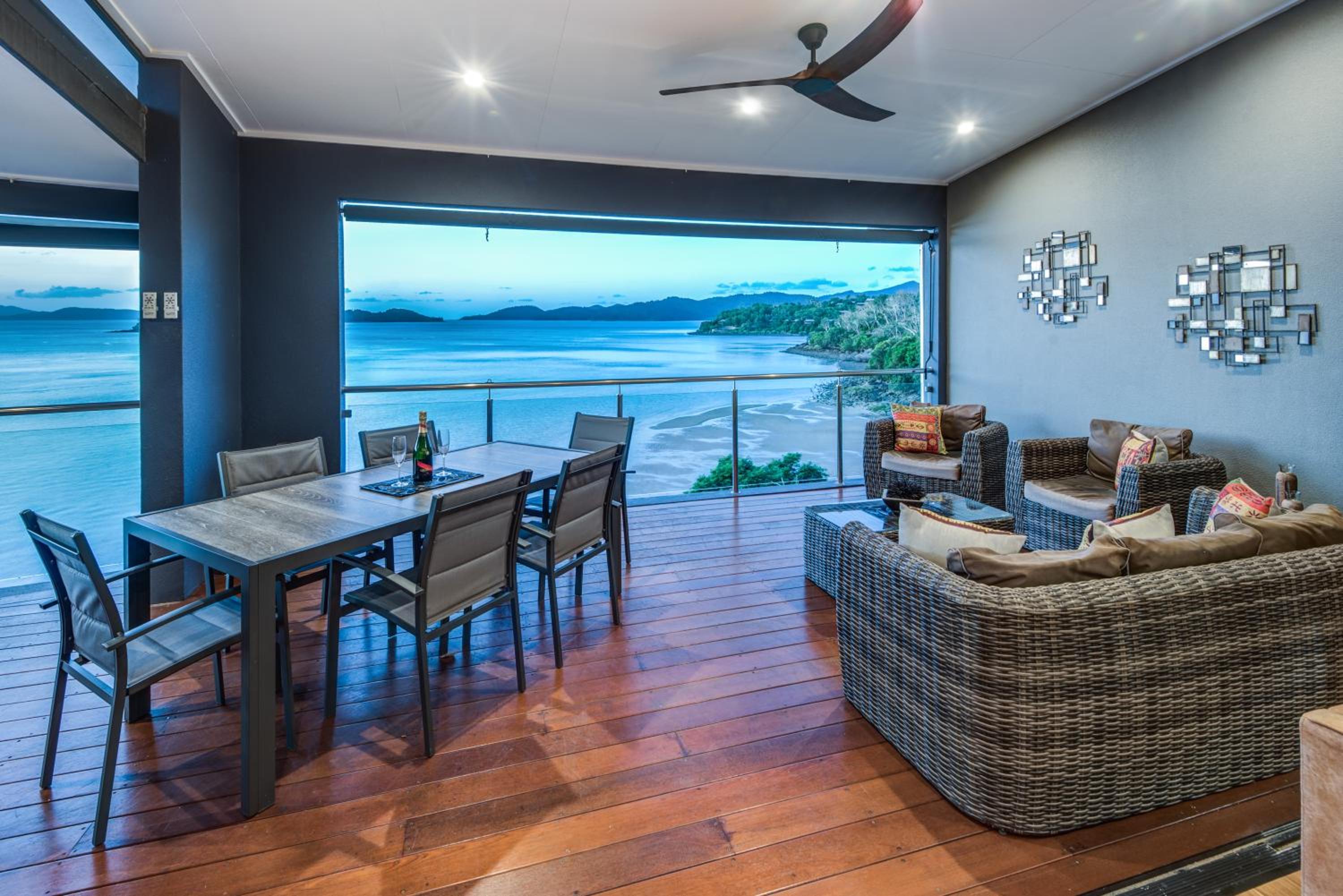 Edge Apartments on Hamilton Island by HIHA