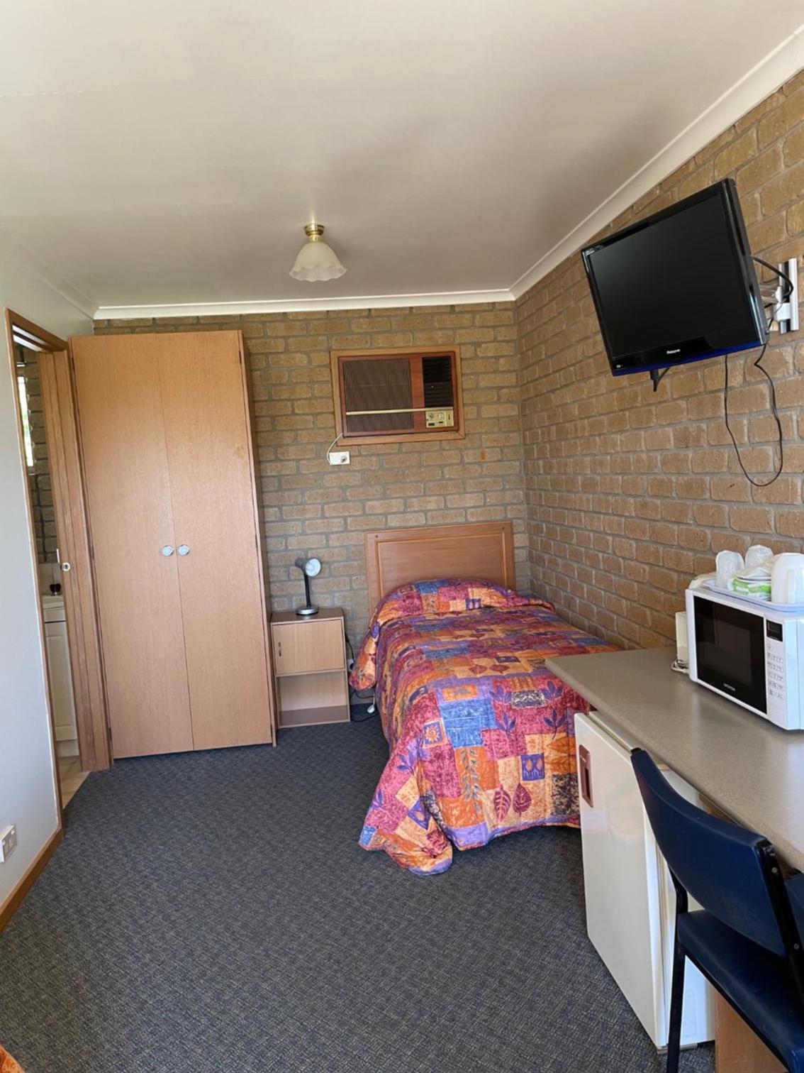Darling Junction Motor Inn