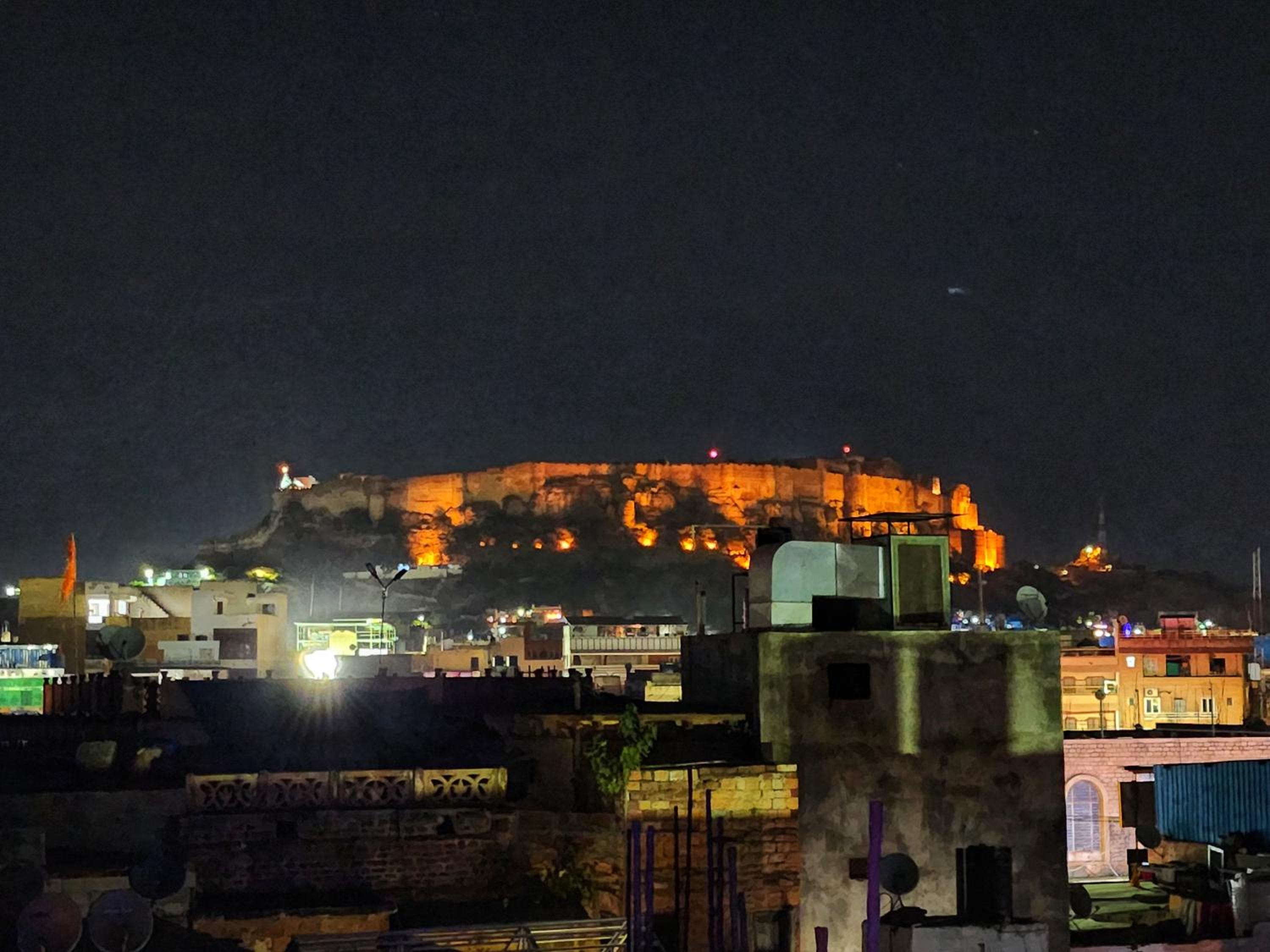 Govind Hotel
