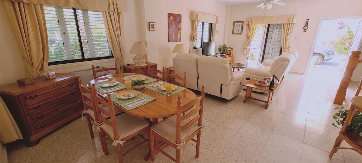 STAY Swallow's Nest Villa