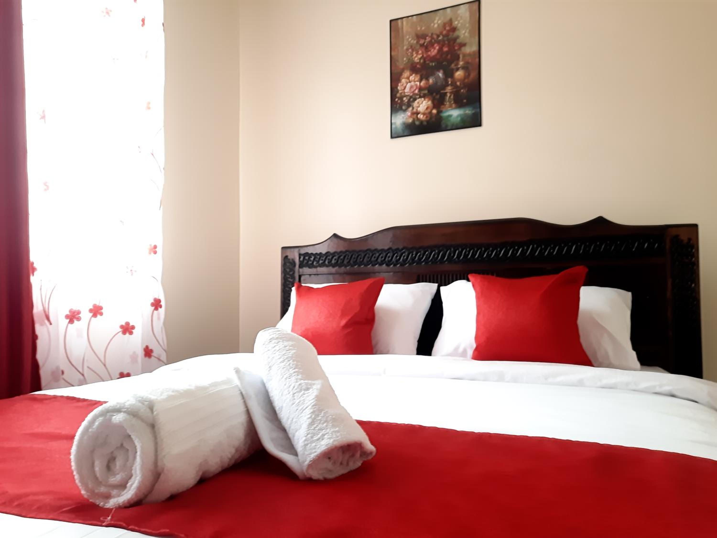 Cozy Nest-2 Bedroomed Apartment WiFi ,Netflix close to JKIA