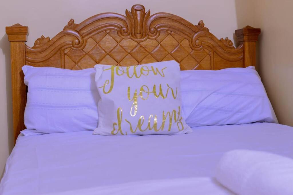 Lovely and homely 2 bedroom Serviced Apartment view 5