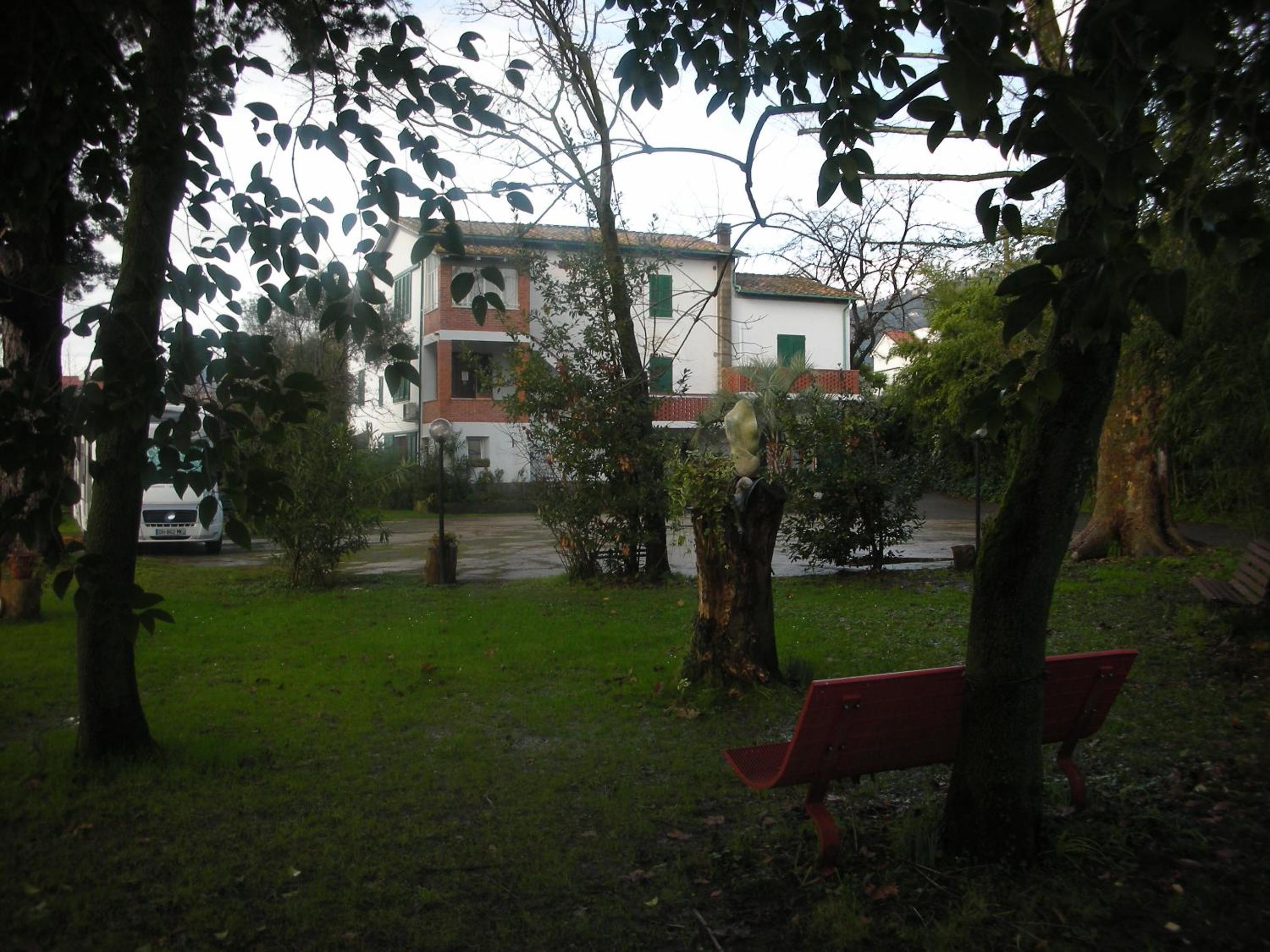 Photo 49