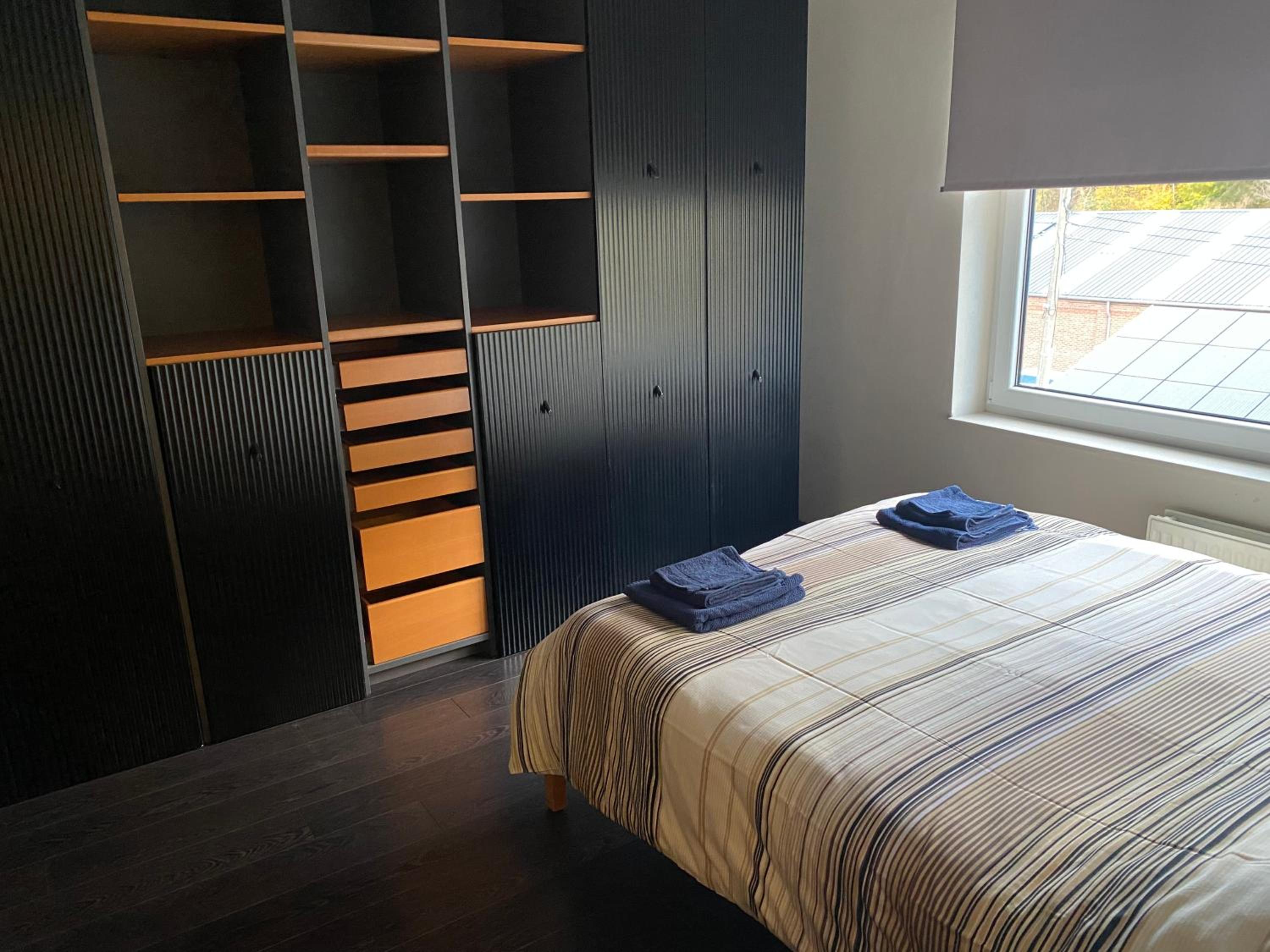 Loft spacieux dans une ancienne beurrerie avec parking gratuit
