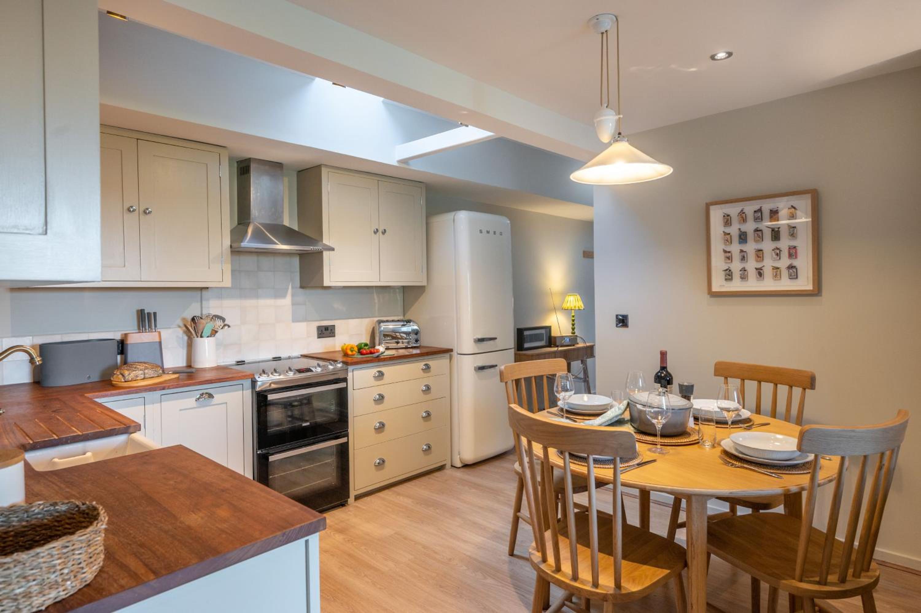 Lily Cottage by Big Skies Cottages