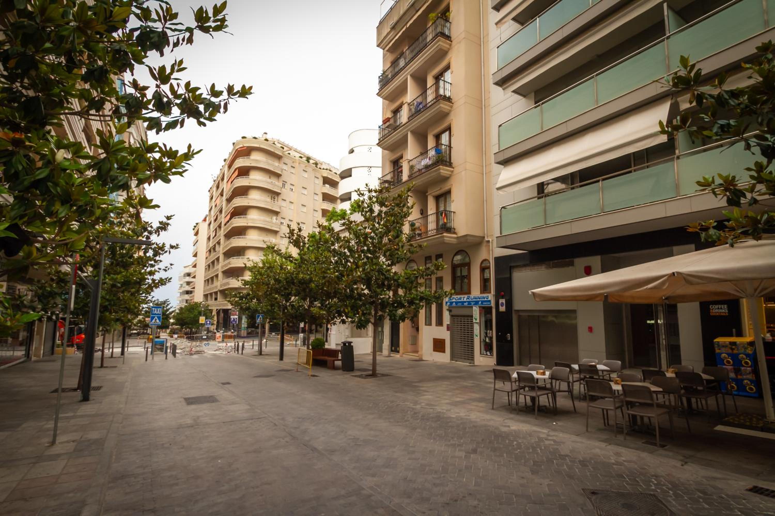 MARBELLA BANUS SUITES - Marbella Centro Edificio Doña Inés Suite Apartment