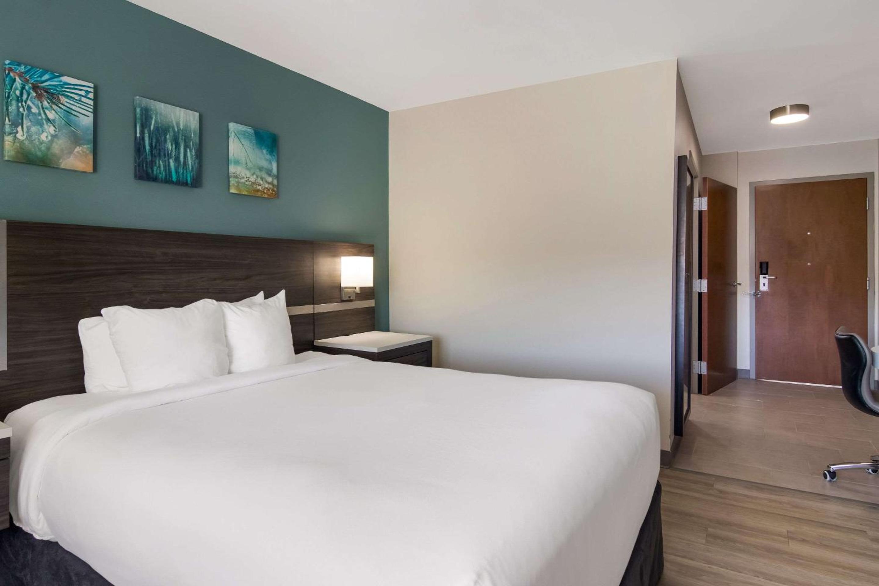 Sleep Inn  Suites Clarion, PA near I-80 - Property Image 34