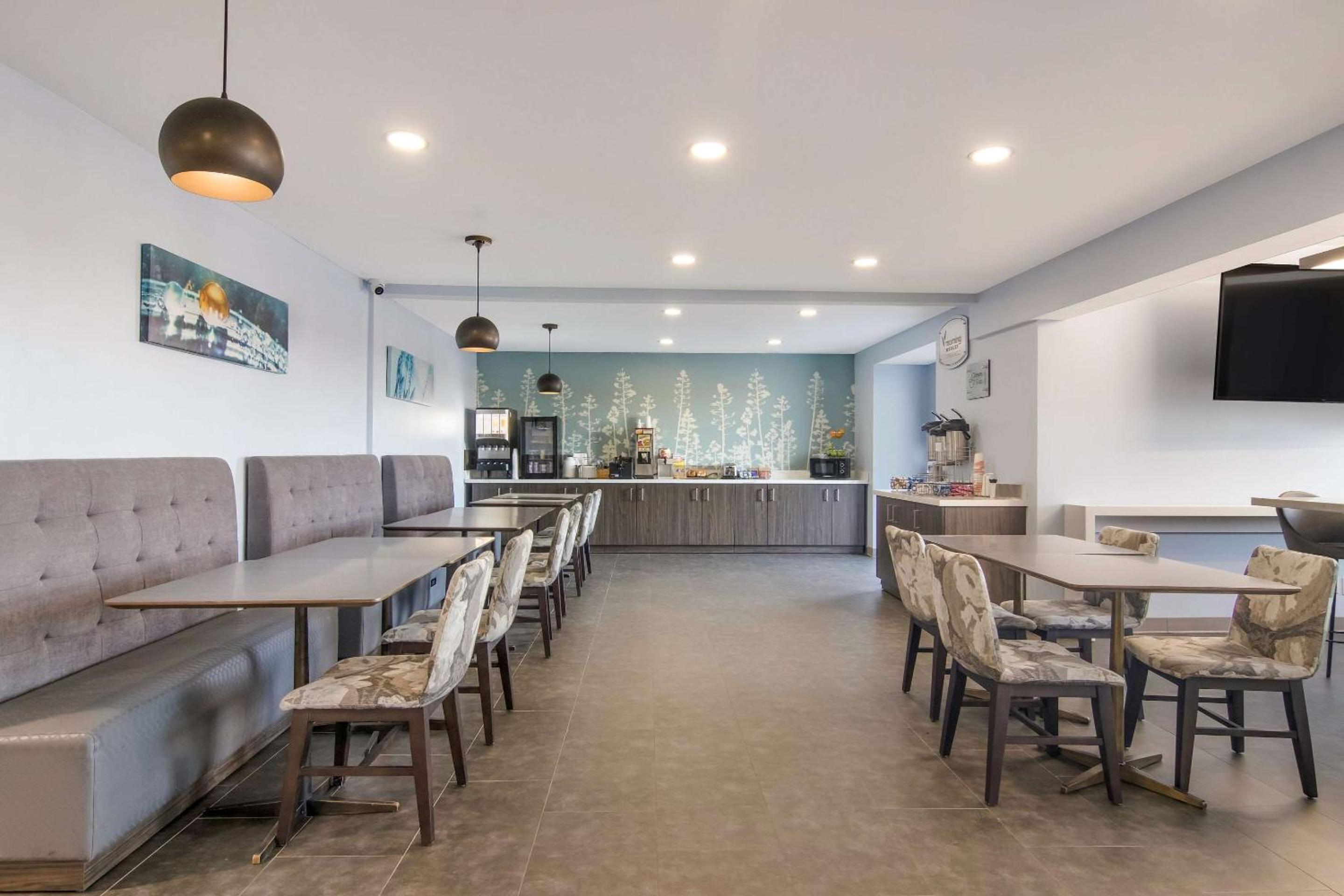 Sleep Inn  Suites Clarion, PA near I-80 - Property Image 8