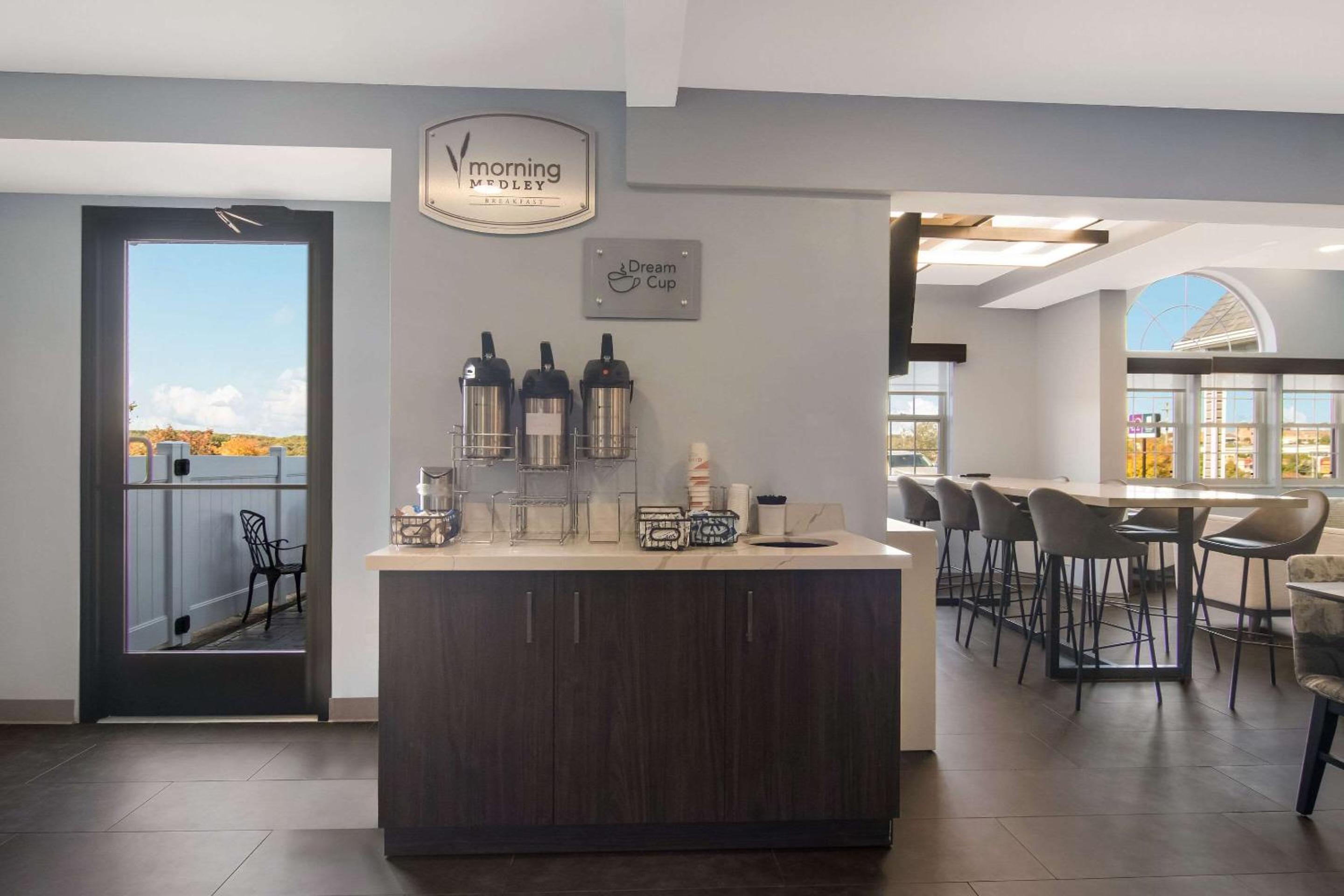 Sleep Inn  Suites Clarion, PA near I-80 - Property Image 11