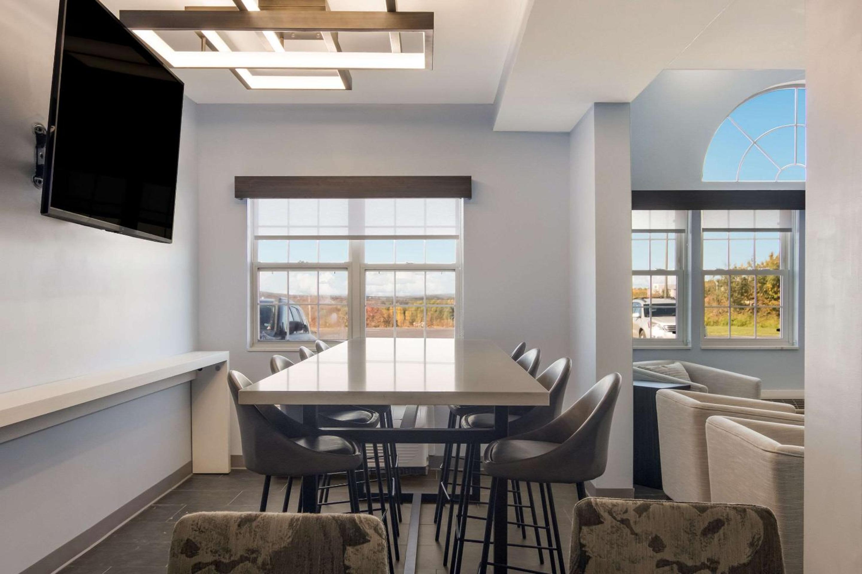 Sleep Inn  Suites Clarion, PA near I-80 - Property Image 13