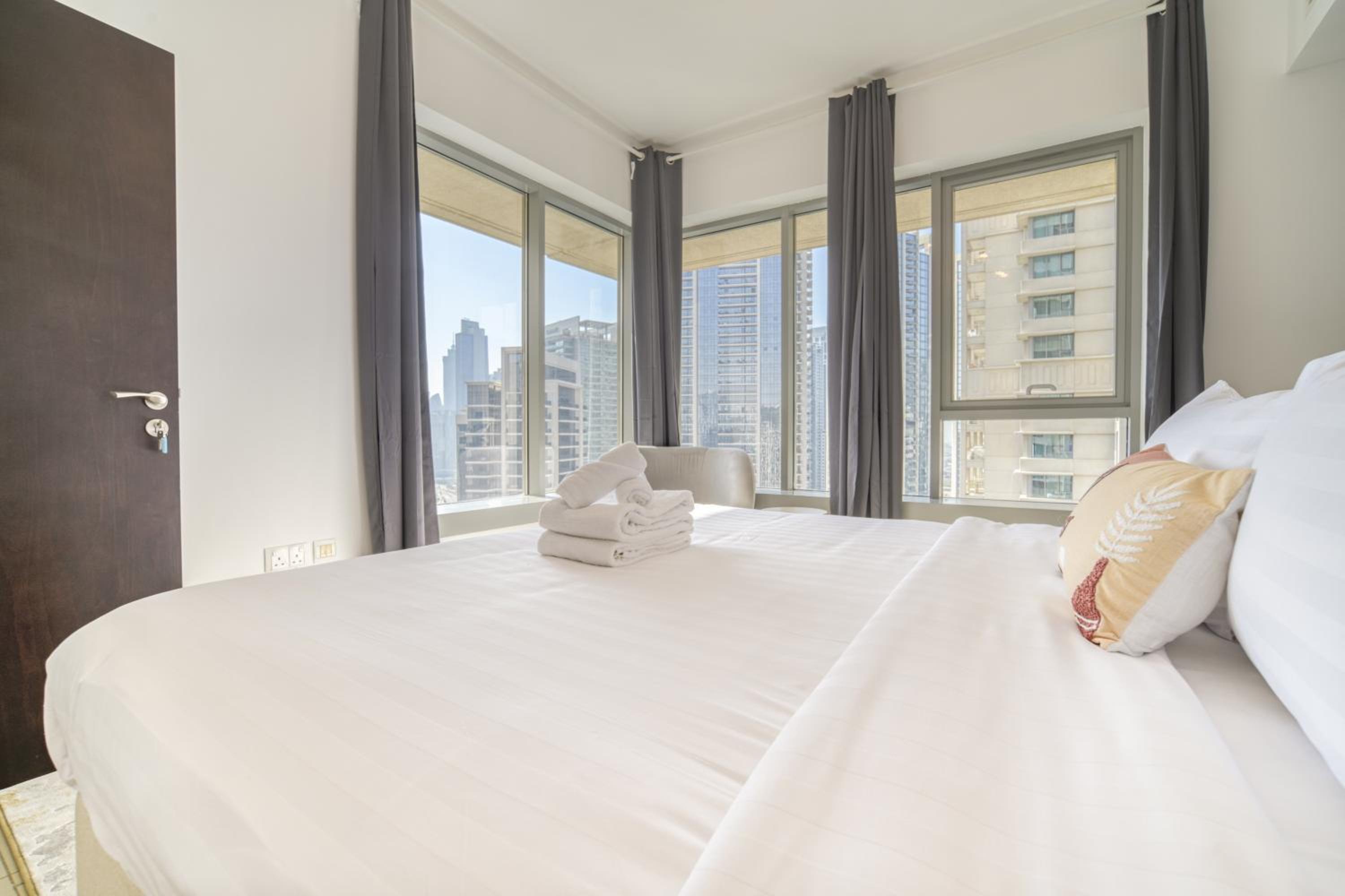 29 Boulevard, Burj Khalifa Downtown Dubai - Mint Stay