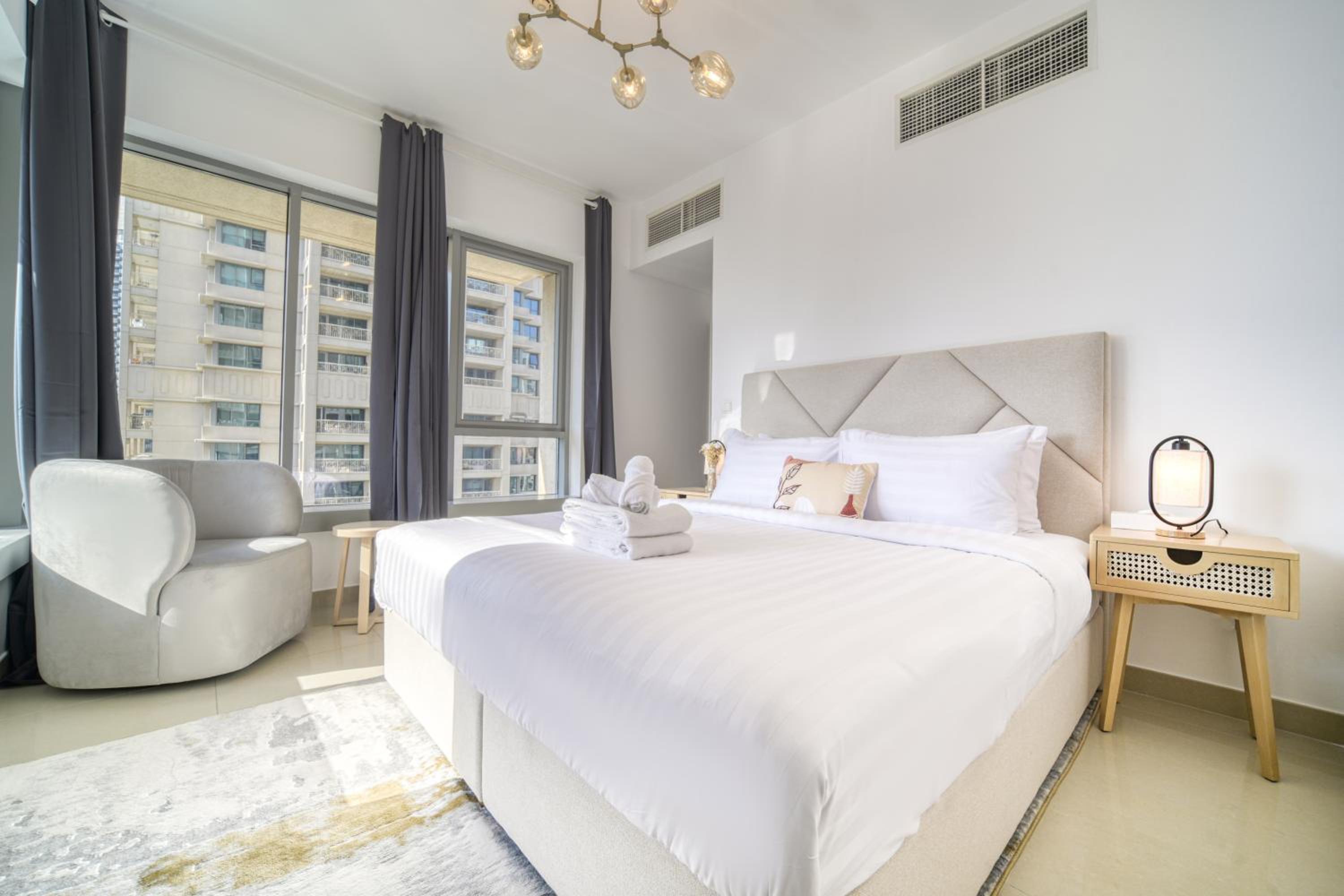 29 Boulevard, Burj Khalifa Downtown Dubai - Mint Stay