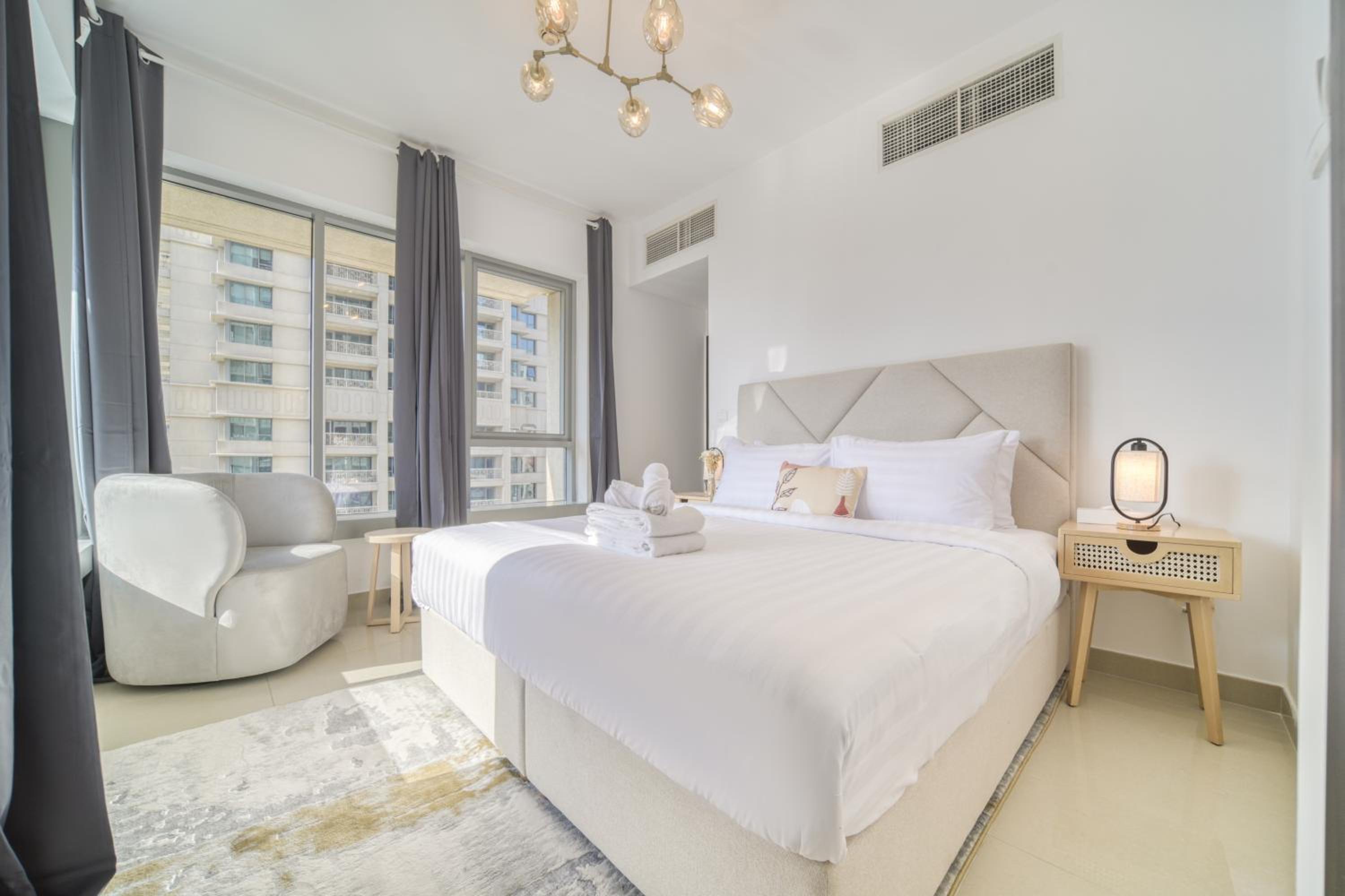 29 Boulevard, Burj Khalifa Downtown Dubai - Mint Stay