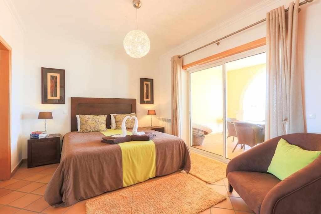 T2 sea view, pool, golf, private terrace, Praia del Rey, Óbidos A1 view 4