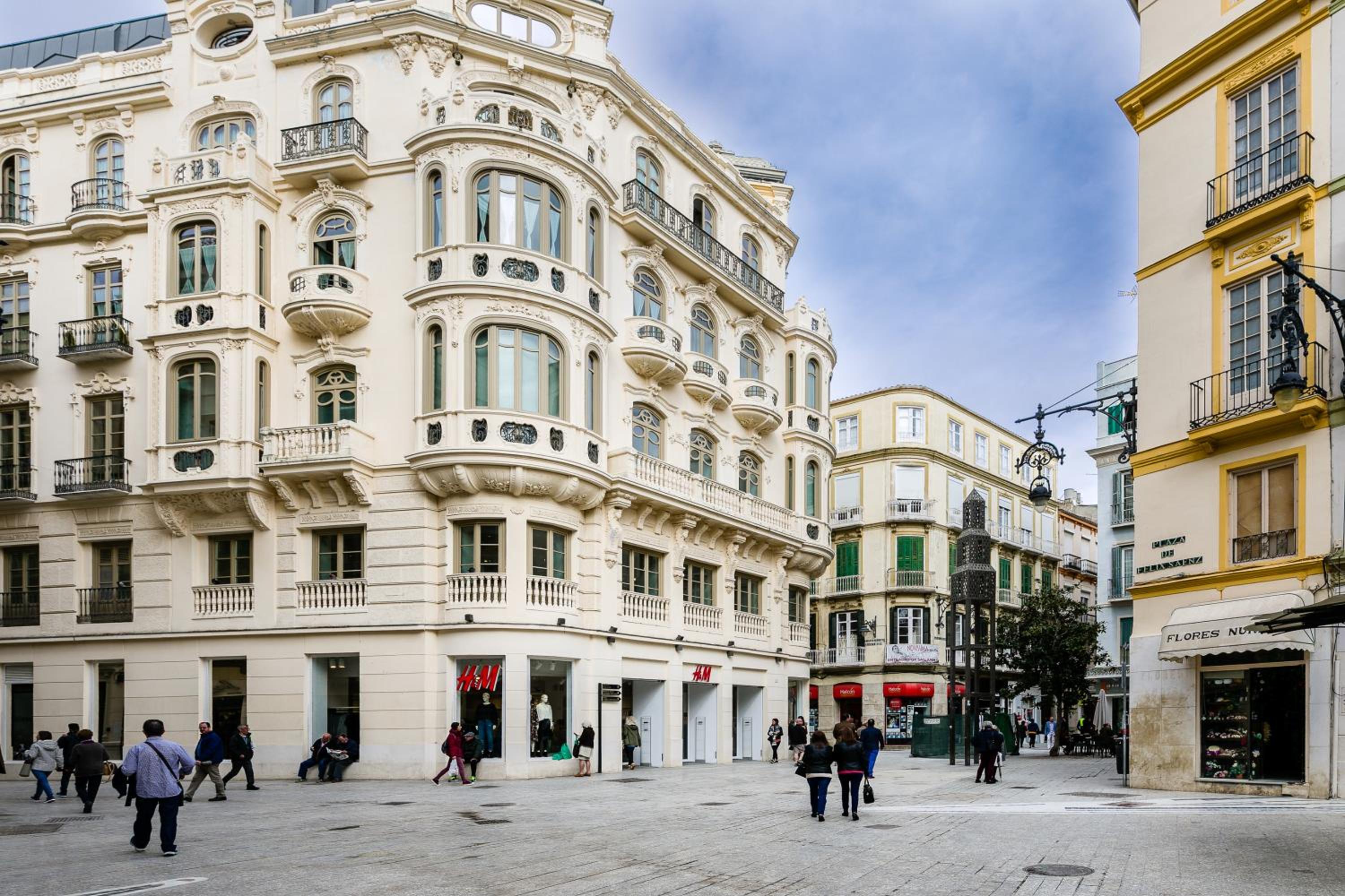weforyou 2 BEDROOMS PENTHOUSE AT MALAGA CENTER