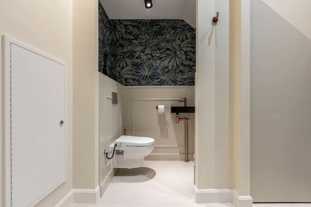 Design apartment in scheepvaartkwartier Rotterdam view 3