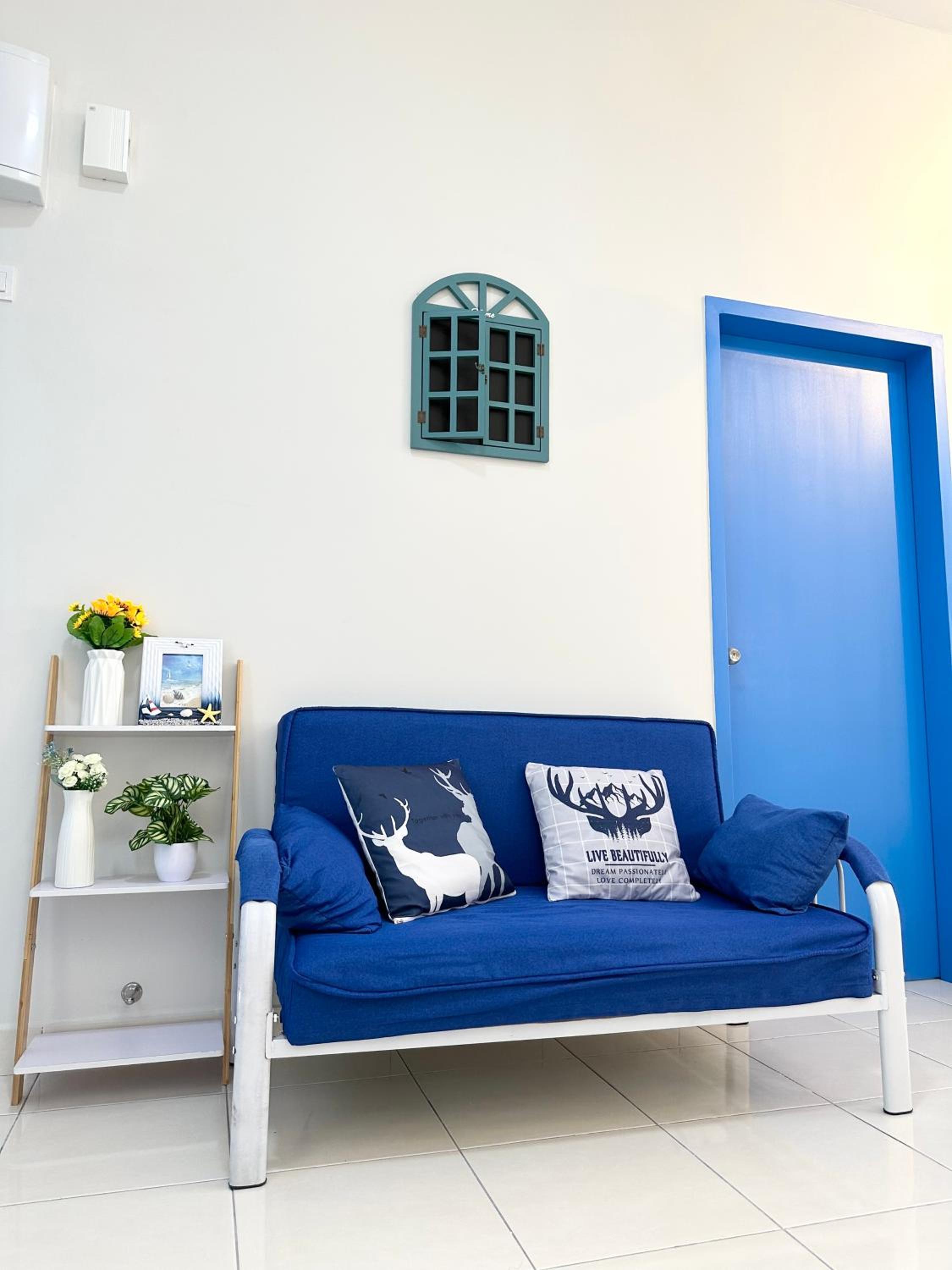 The Blue Memories Homestay with Mediterranean Style photo 7