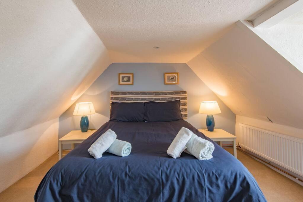 Lighthouse Cottage