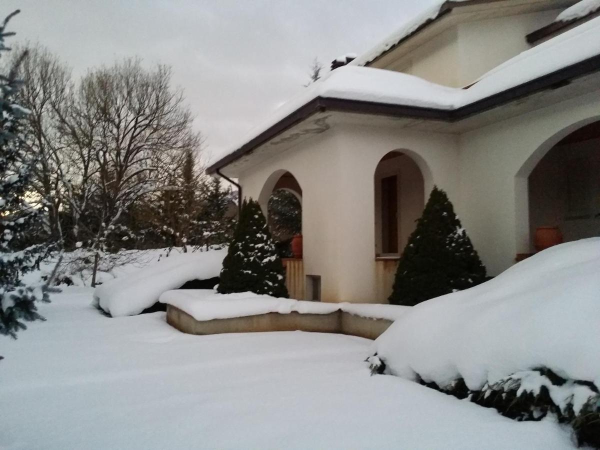Villa Angela 2 Santa Maria del Molise view 3