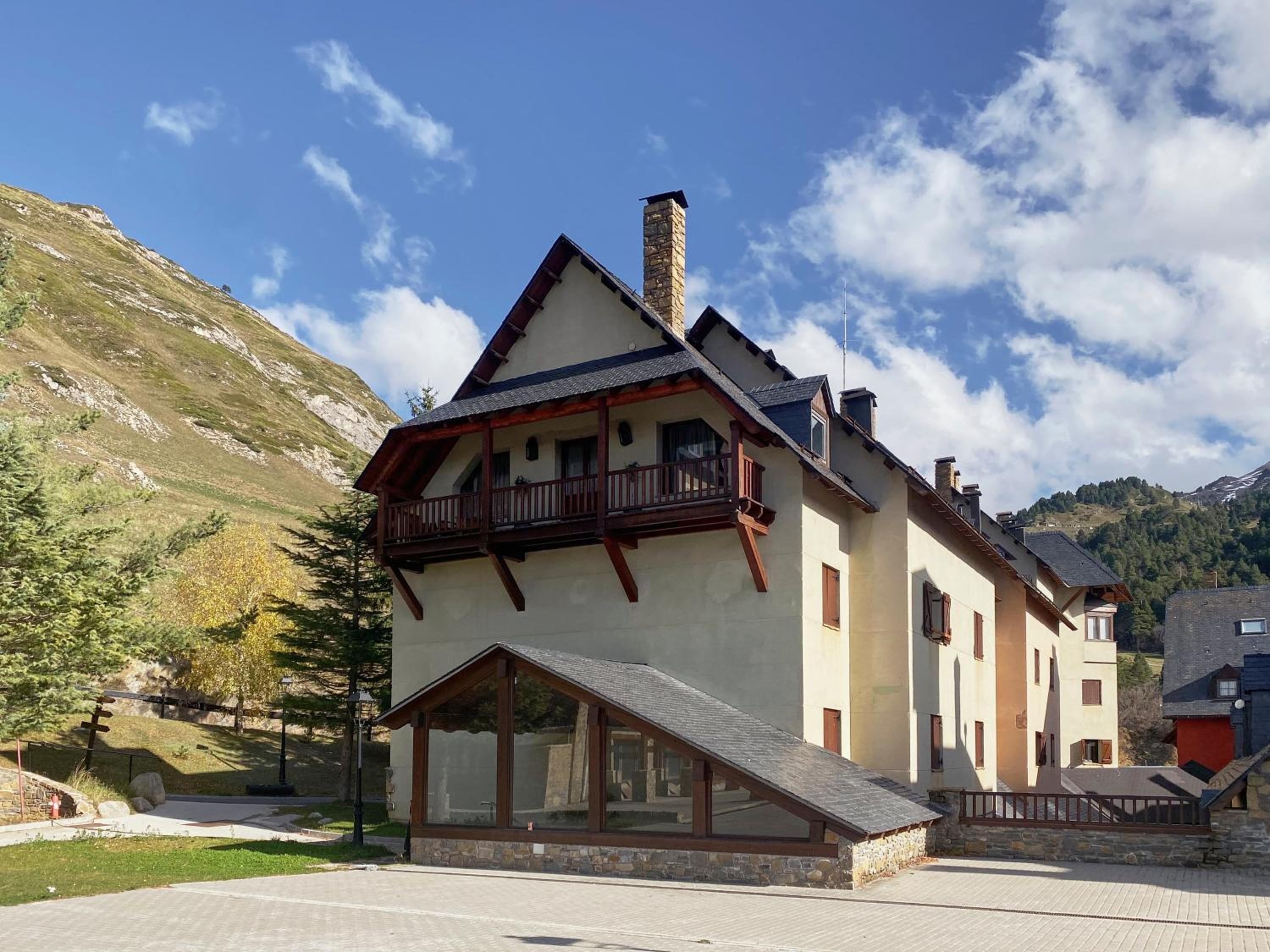 Tanau by FeelFree Rentals