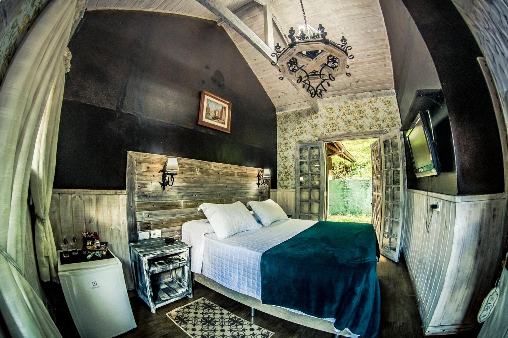 Art Lodge