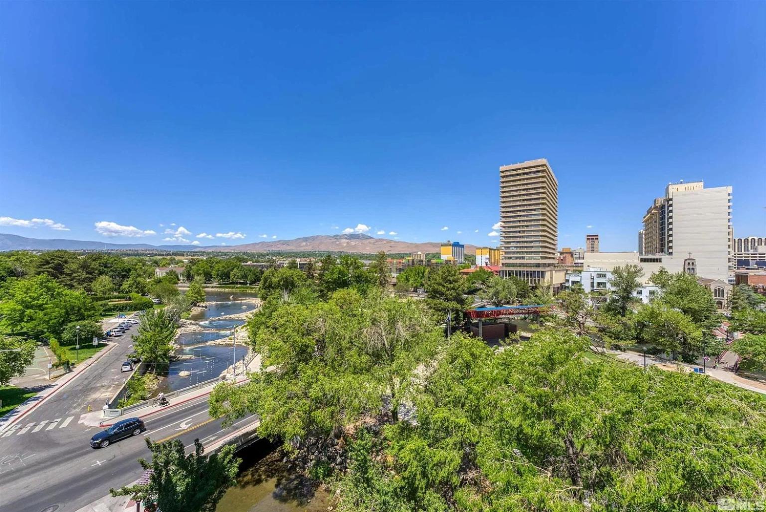 Panorama Place