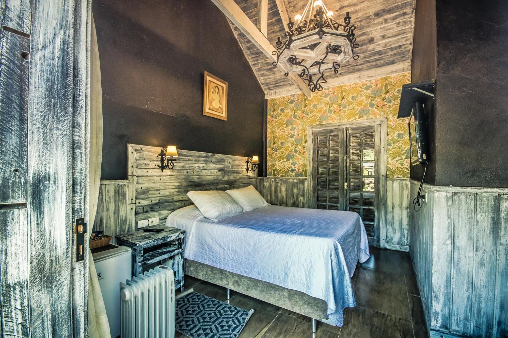 Art Lodge