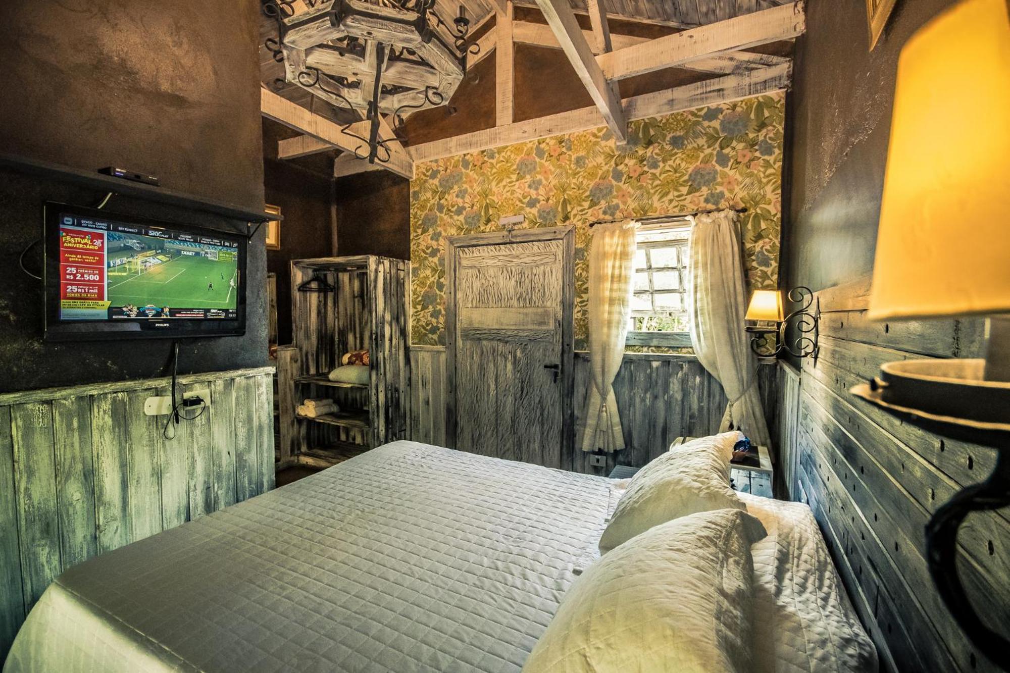 Art Lodge