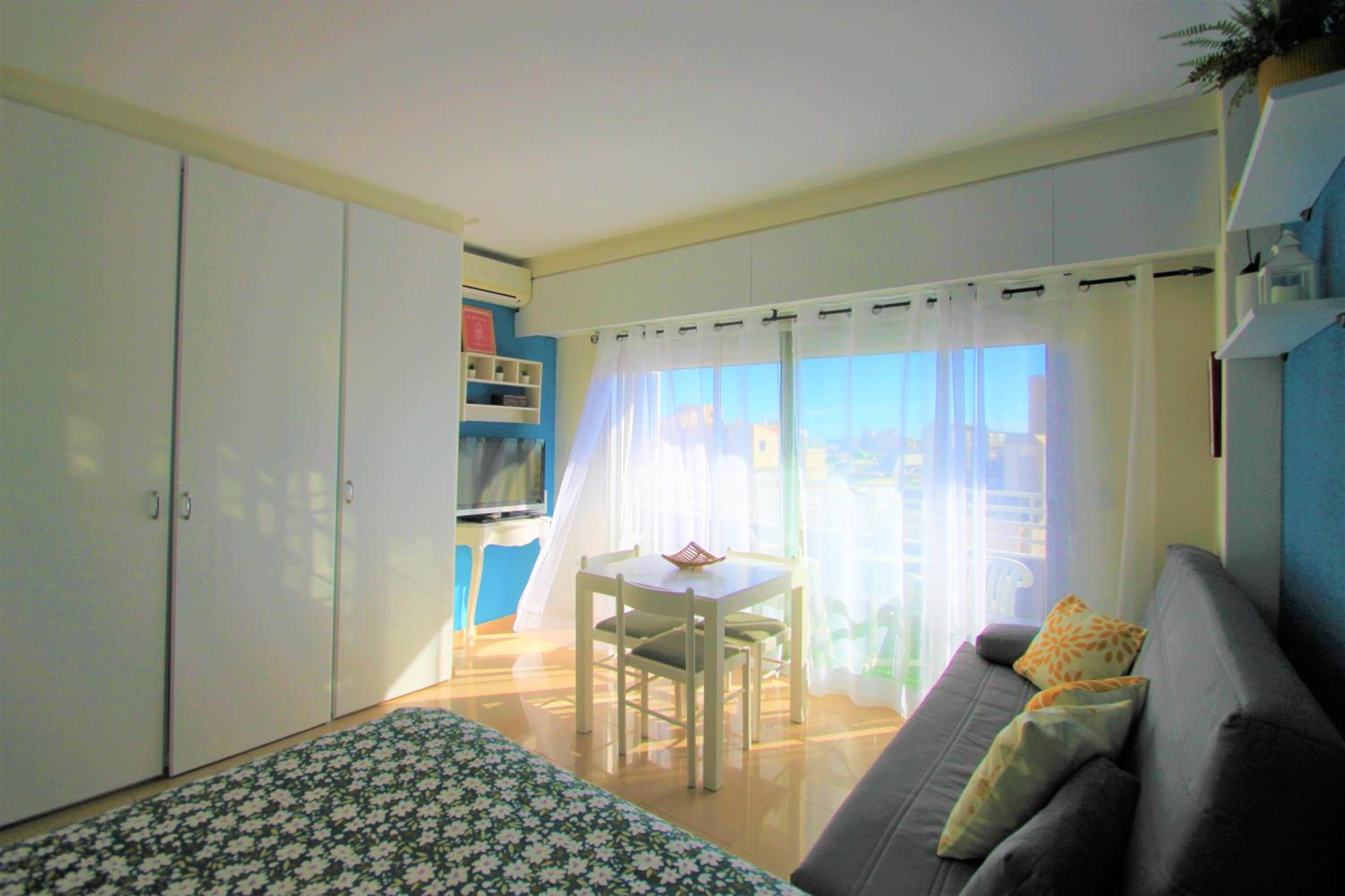 CasaTuris Studio in the Center of Alicante A107 view 5