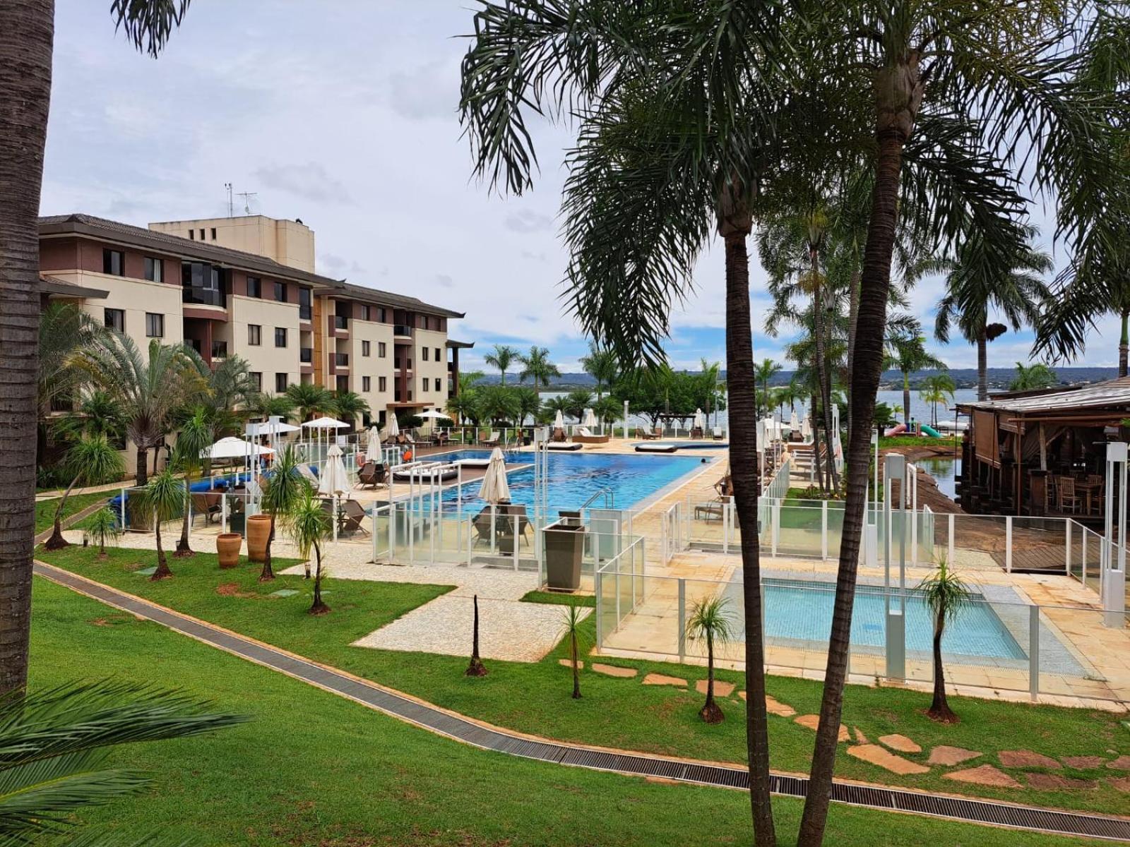 Life Resort Flat - Torre F - Beira do lago view 4