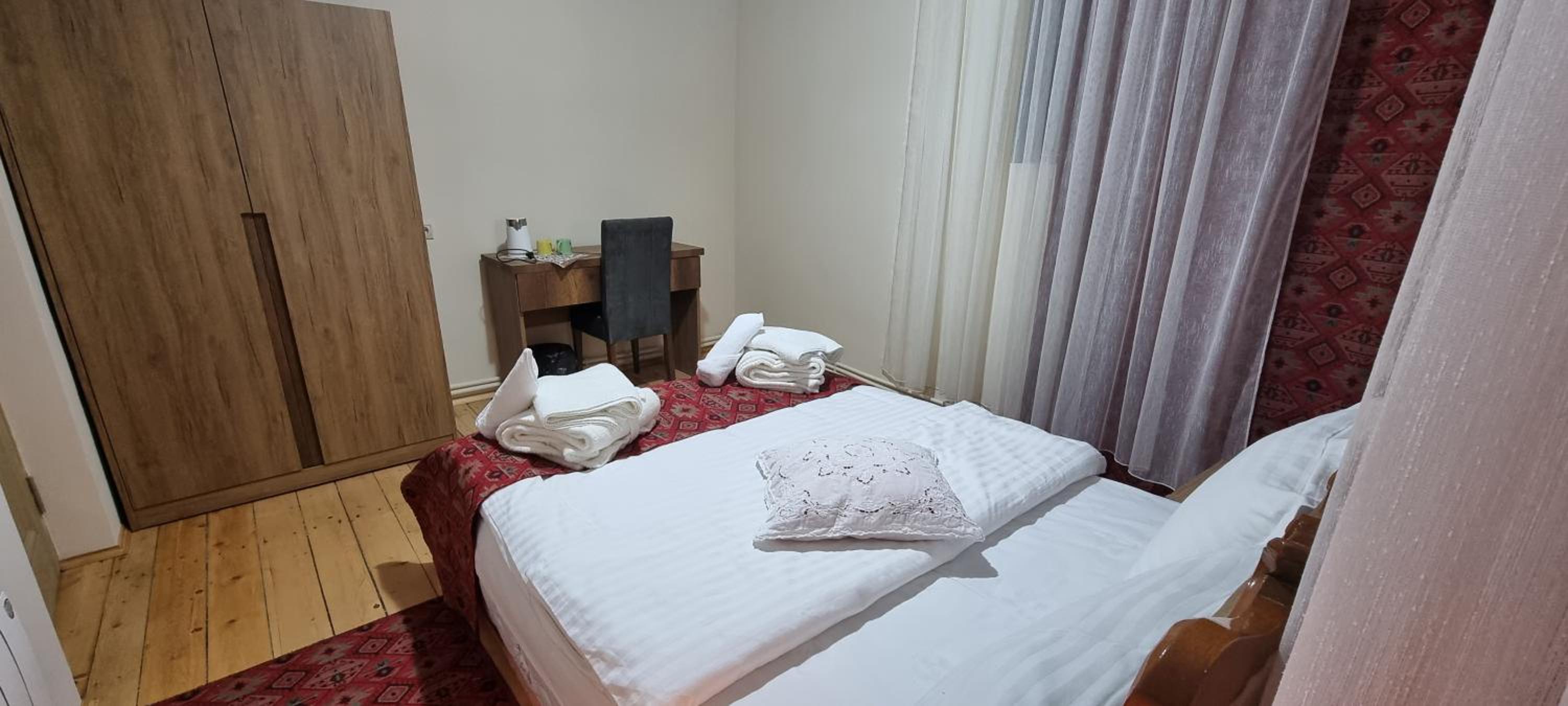 Amrots Deghceni - Boutique Castle Stay