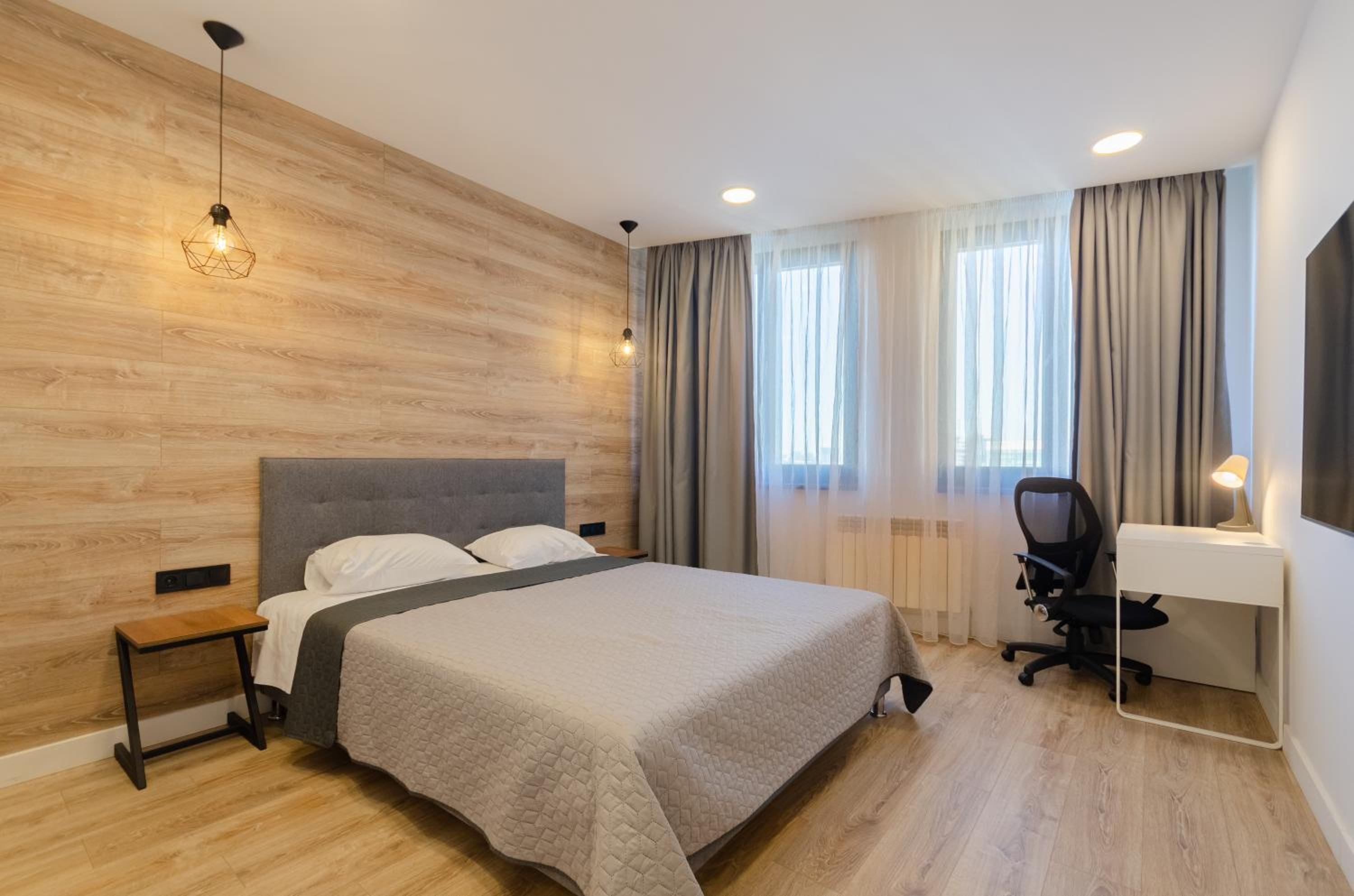 18199 New York Concept House CHECK-IN 24-7 view 2