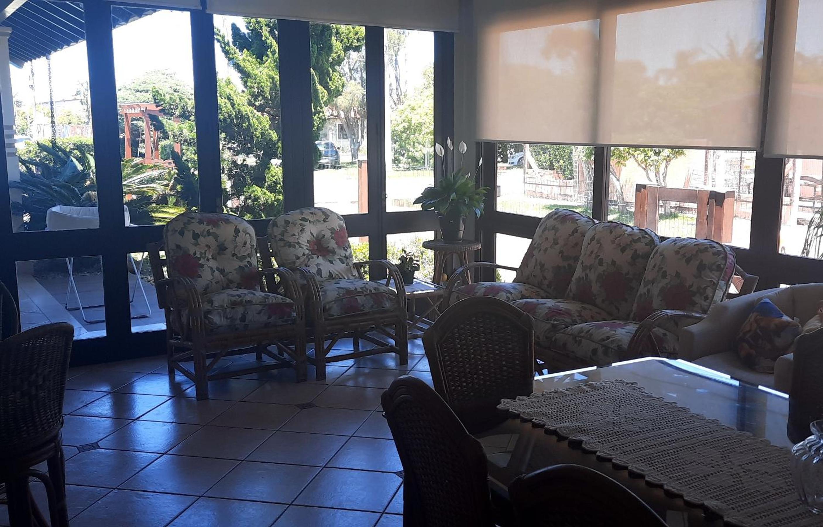 Linda Casa Temporada com Piscina
