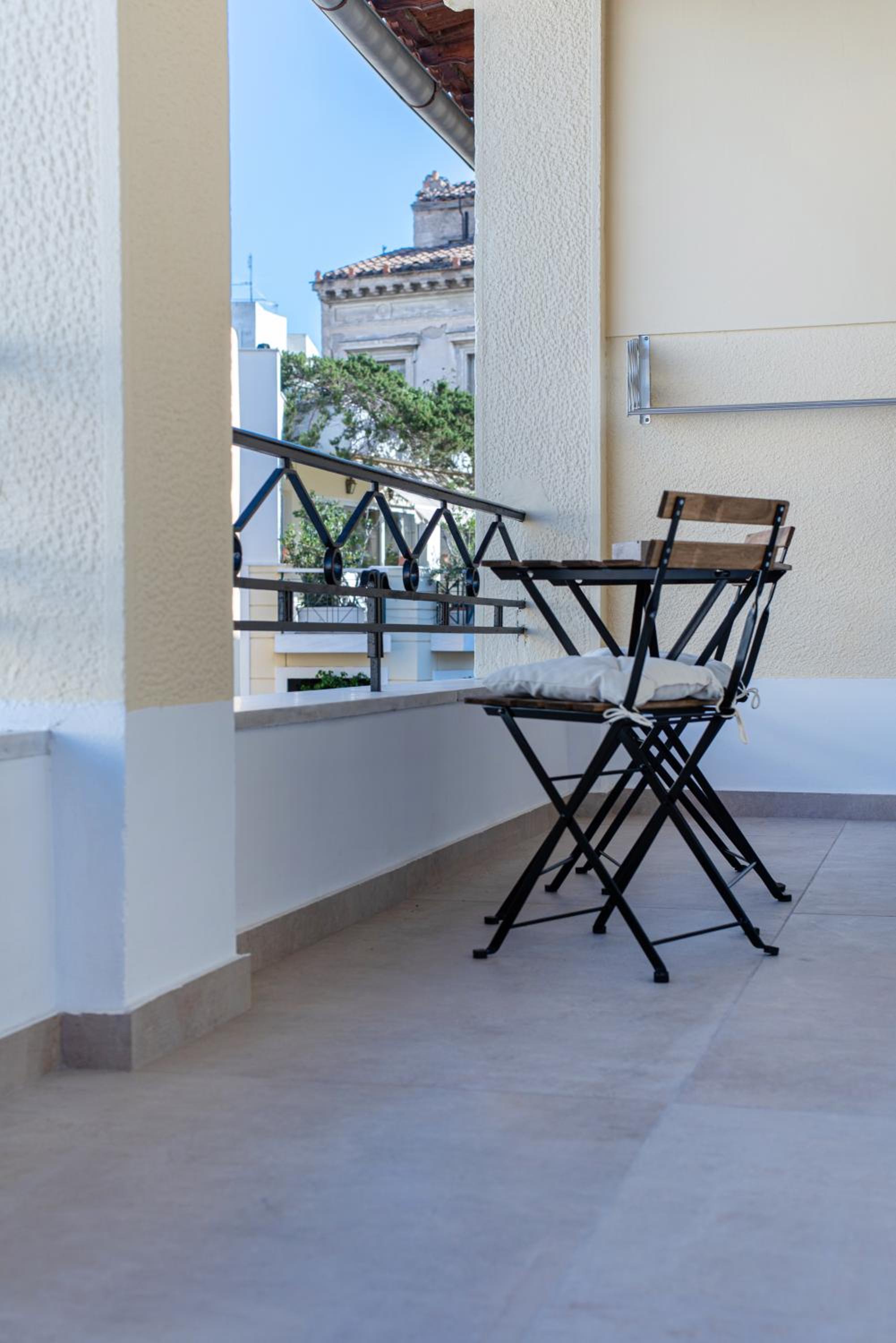 2bdroom Plaka Apartment