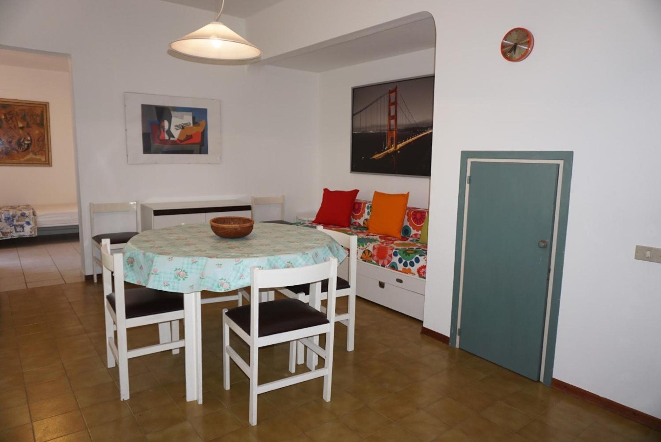 Holiday home with garden and shared pool