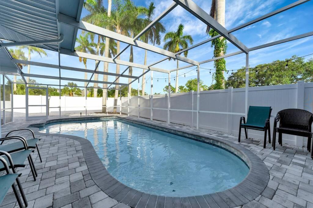 2 Masters Spa Pool Yard Games Upscale Area view 5