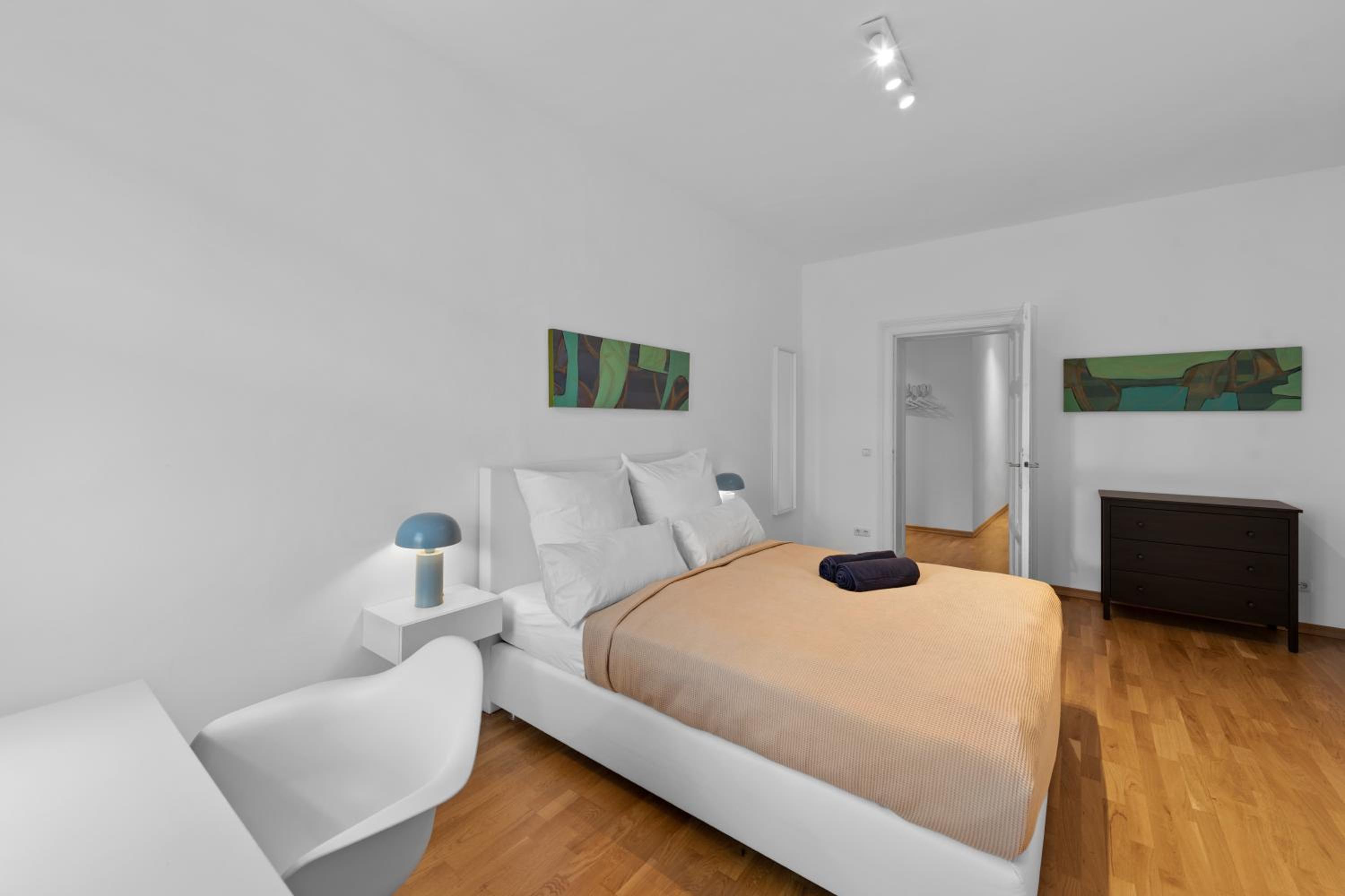 Beautiful 80sqm Appartment in Berlin-Mitte