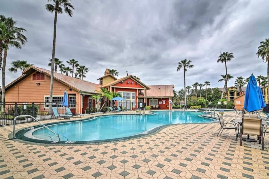 very Nice 2/2 apartment , close to disney