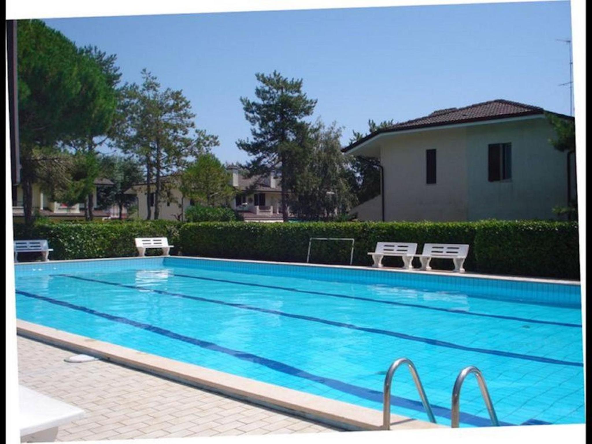 Relax in a villa with private garden
