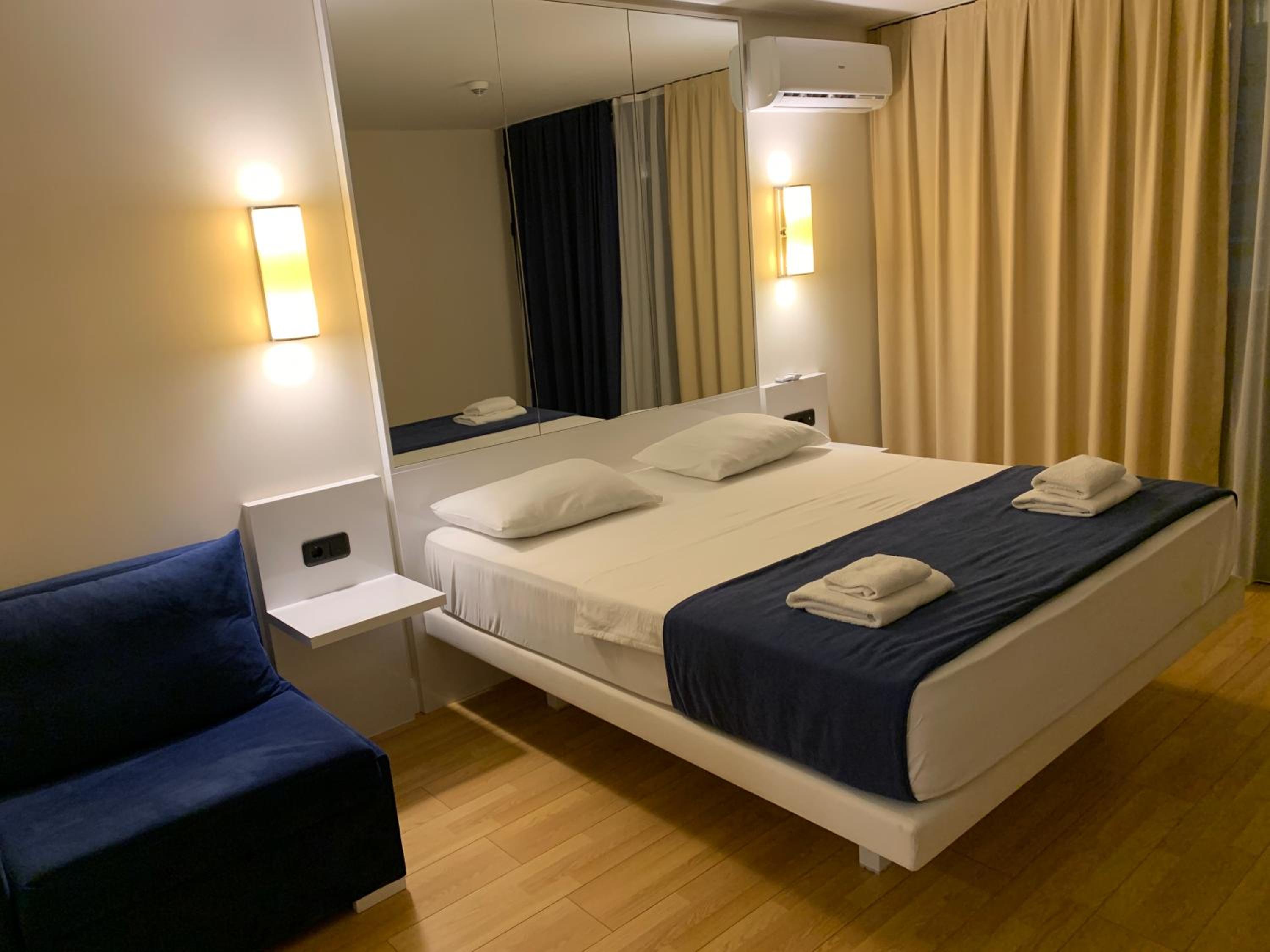 Batumi aparthotel Orbi city sea View view 5